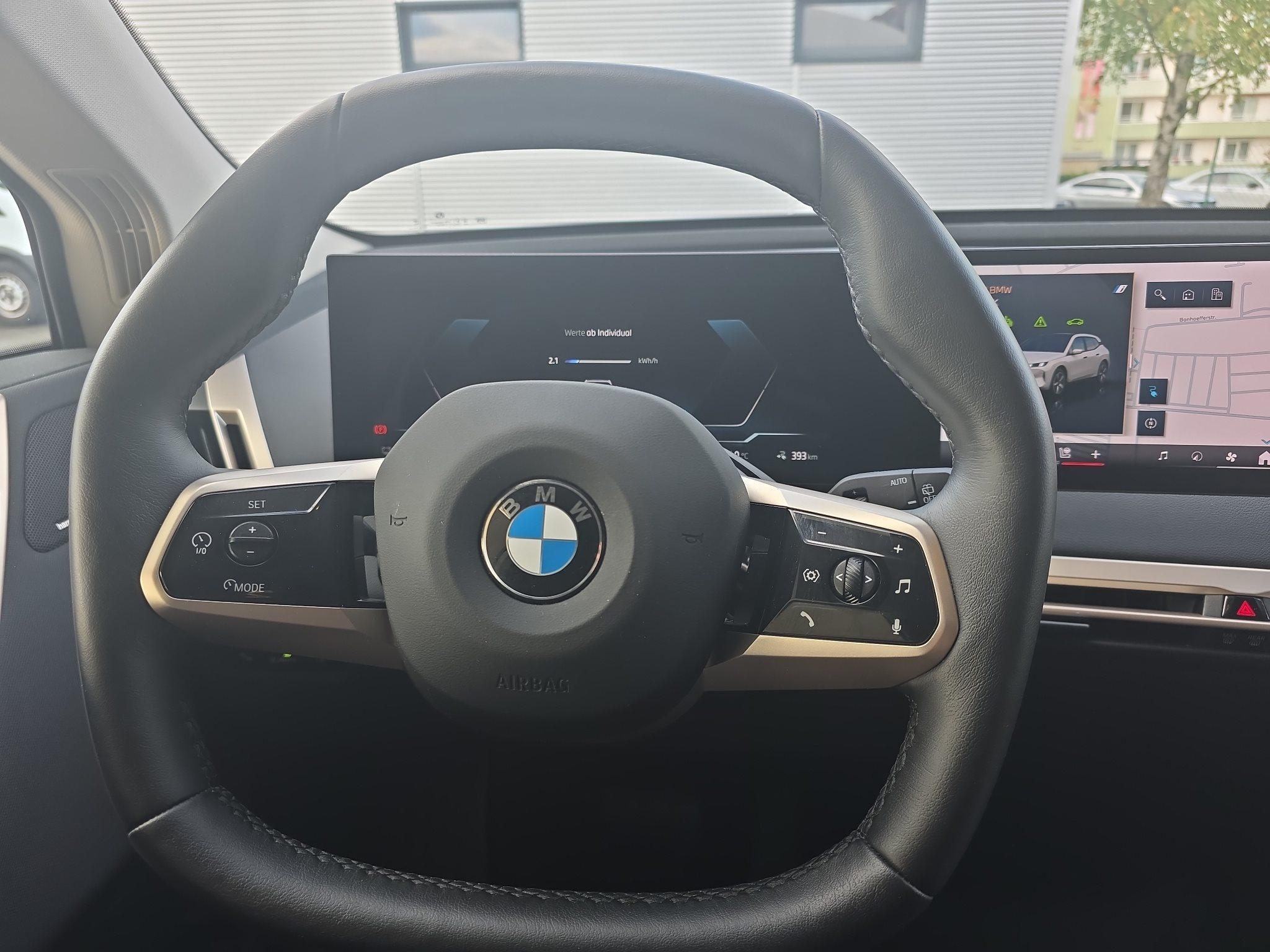 BMW iX – Bild 15