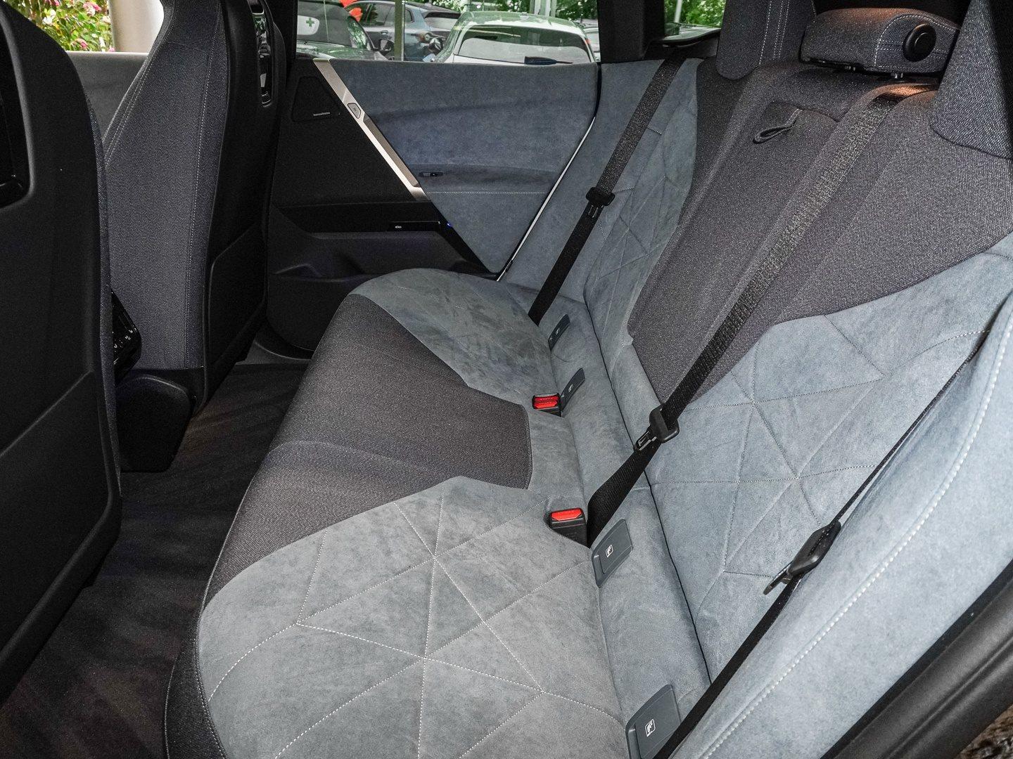 BMW iX – Bild 25