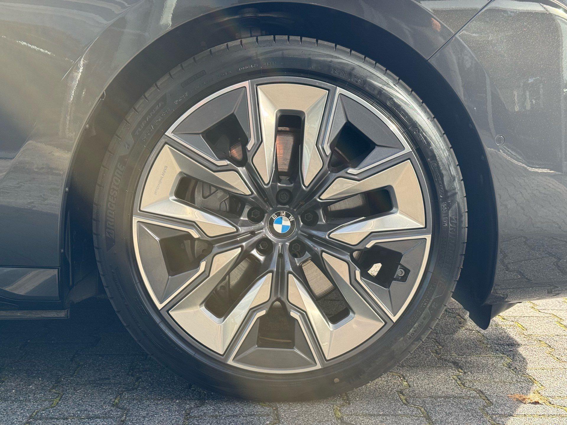 BMW i7 – Bild 30