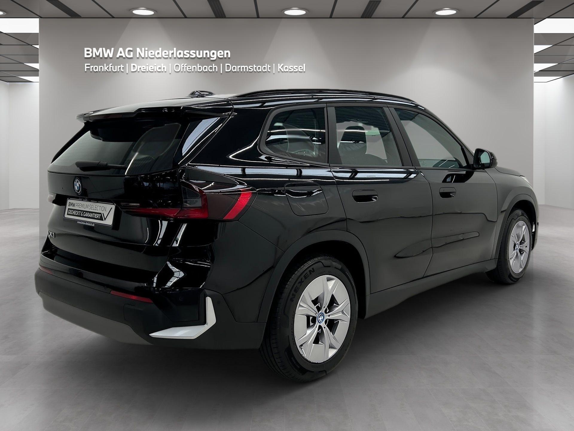 BMW iX1 – Bild 3