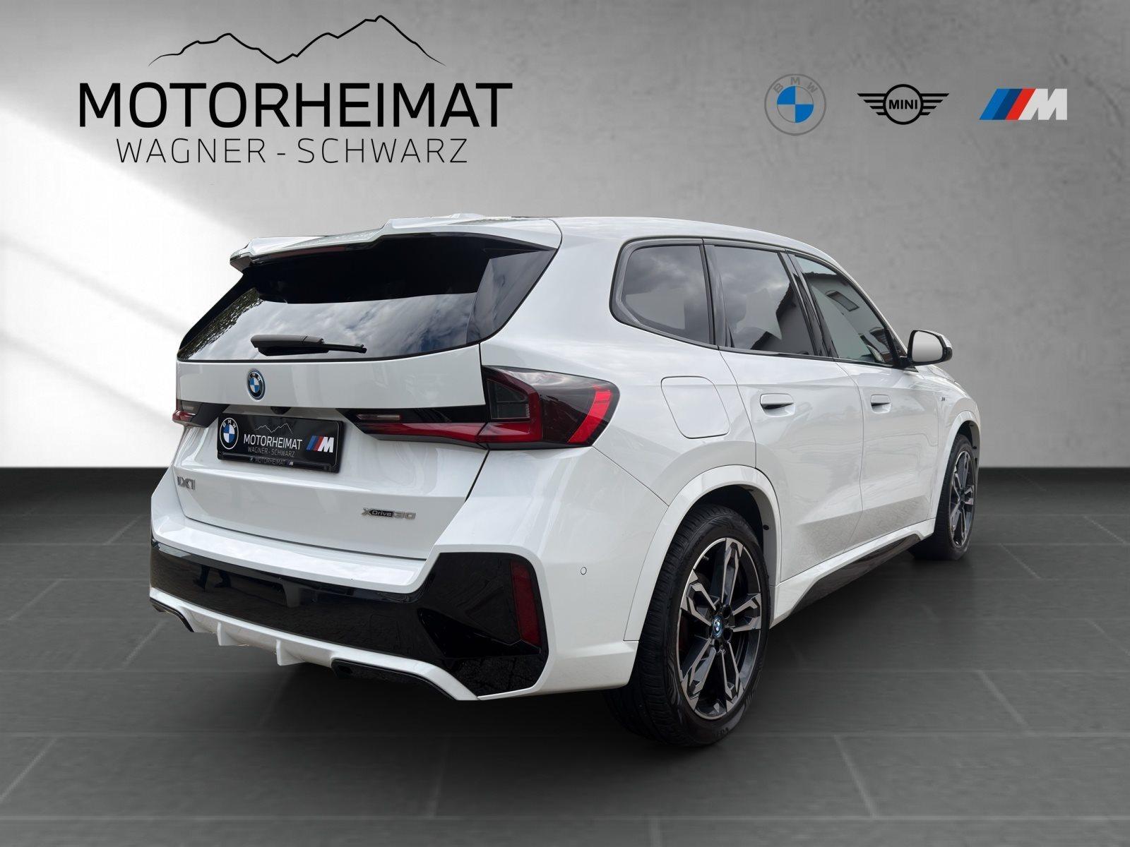 BMW iX1 – Bild 10