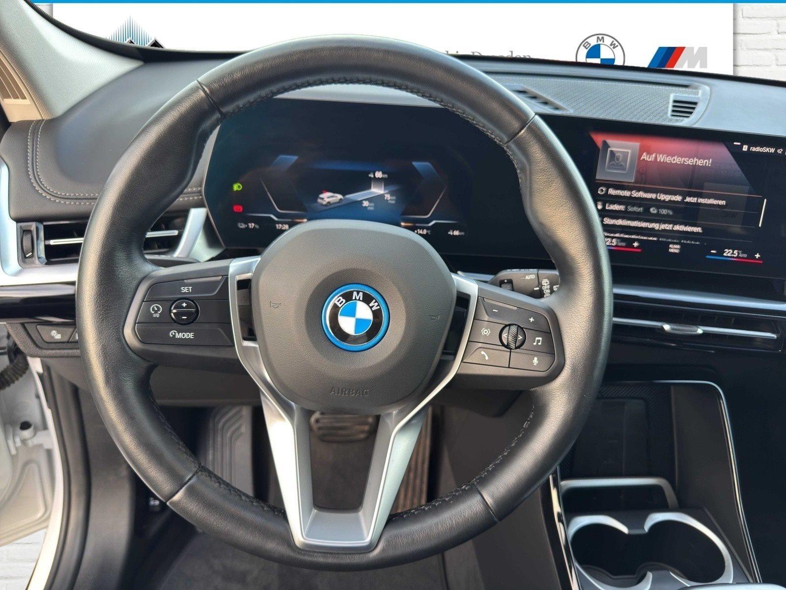 BMW iX1 – Bild 18