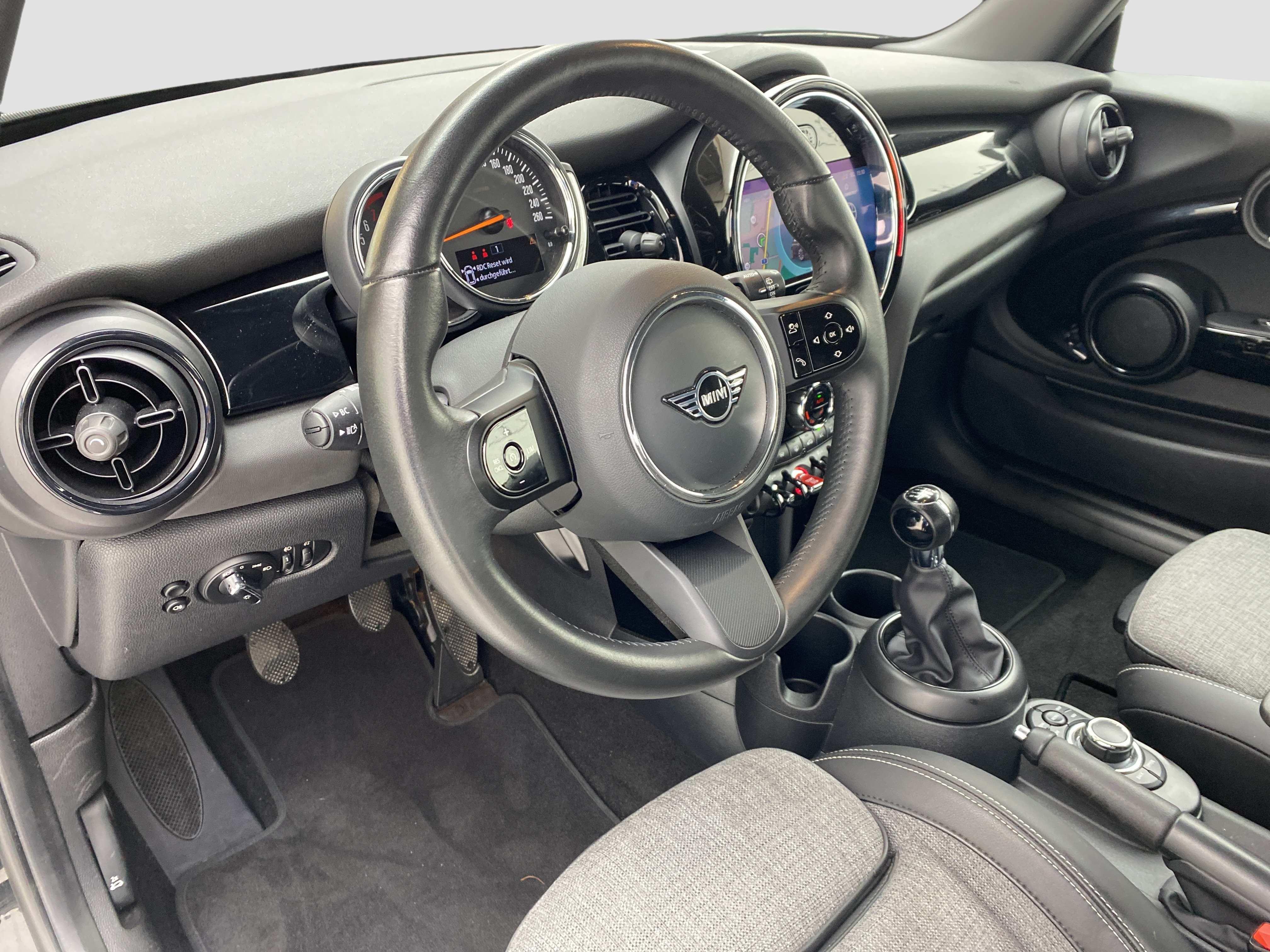 MINI Cooper 3-Türer – Bild 8