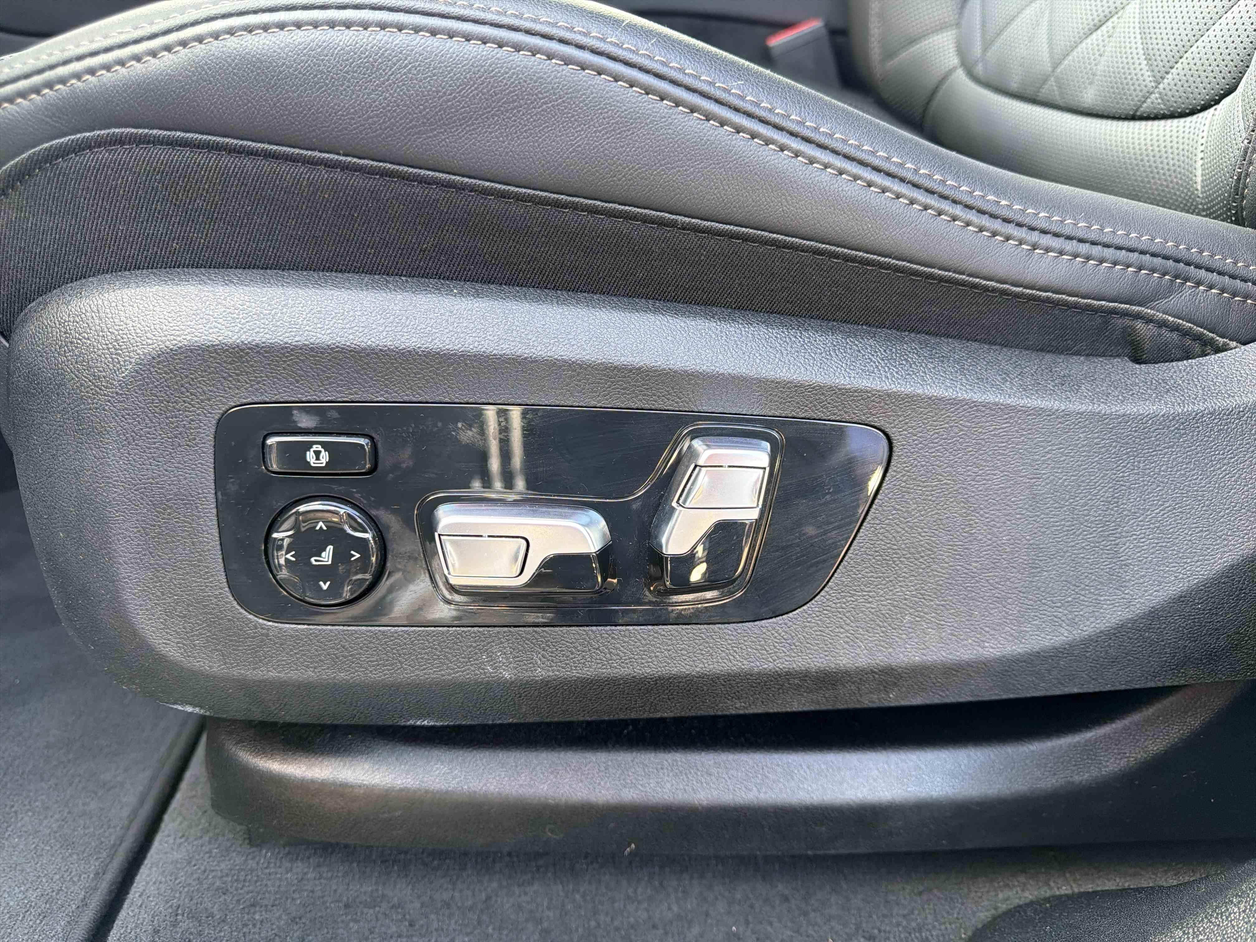 BMW X6 – Bild 8