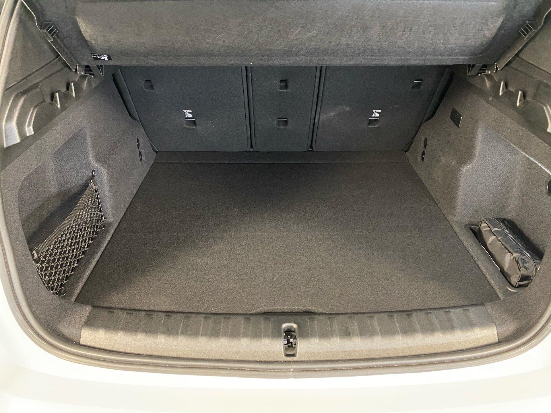 BMW iX1 – Bild 15