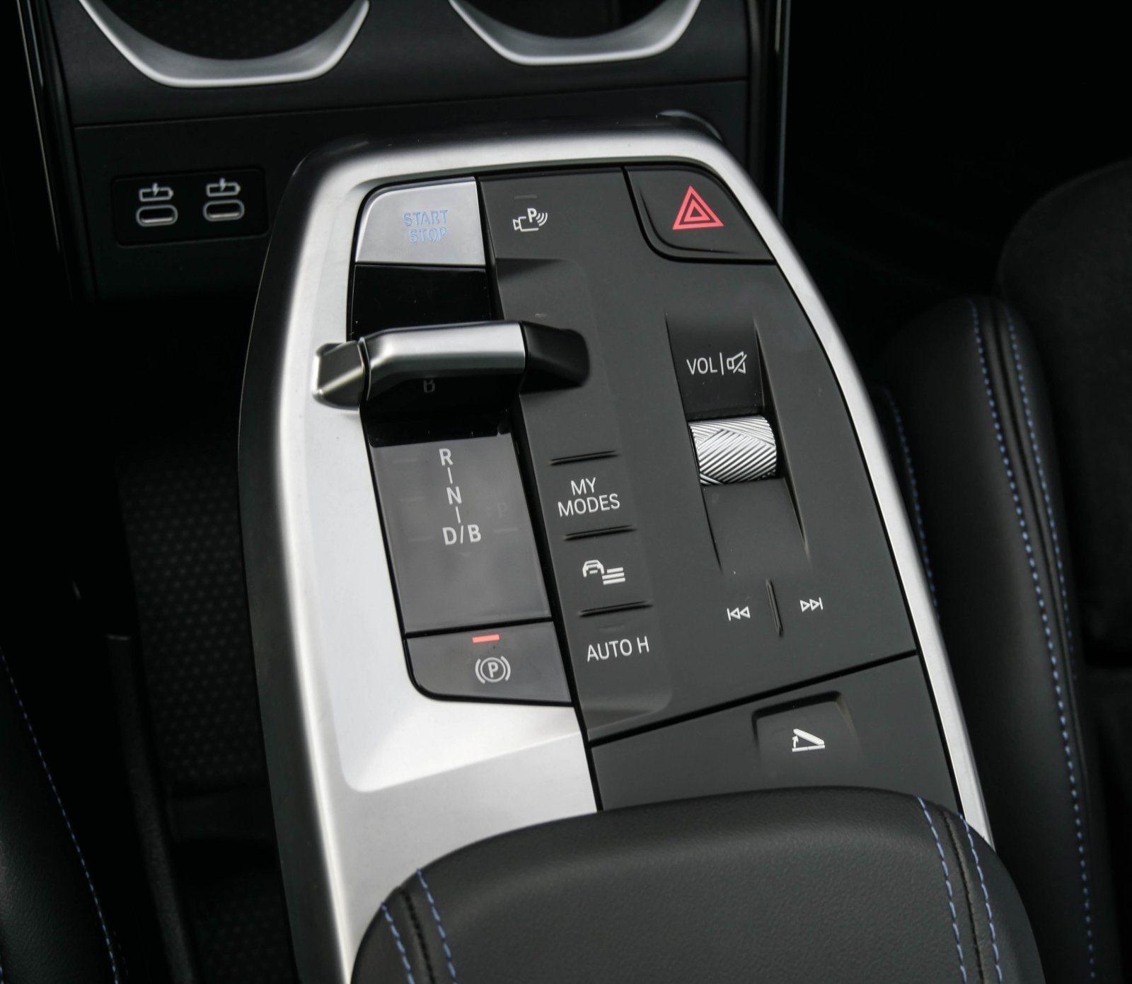 BMW iX1 – Bild 17