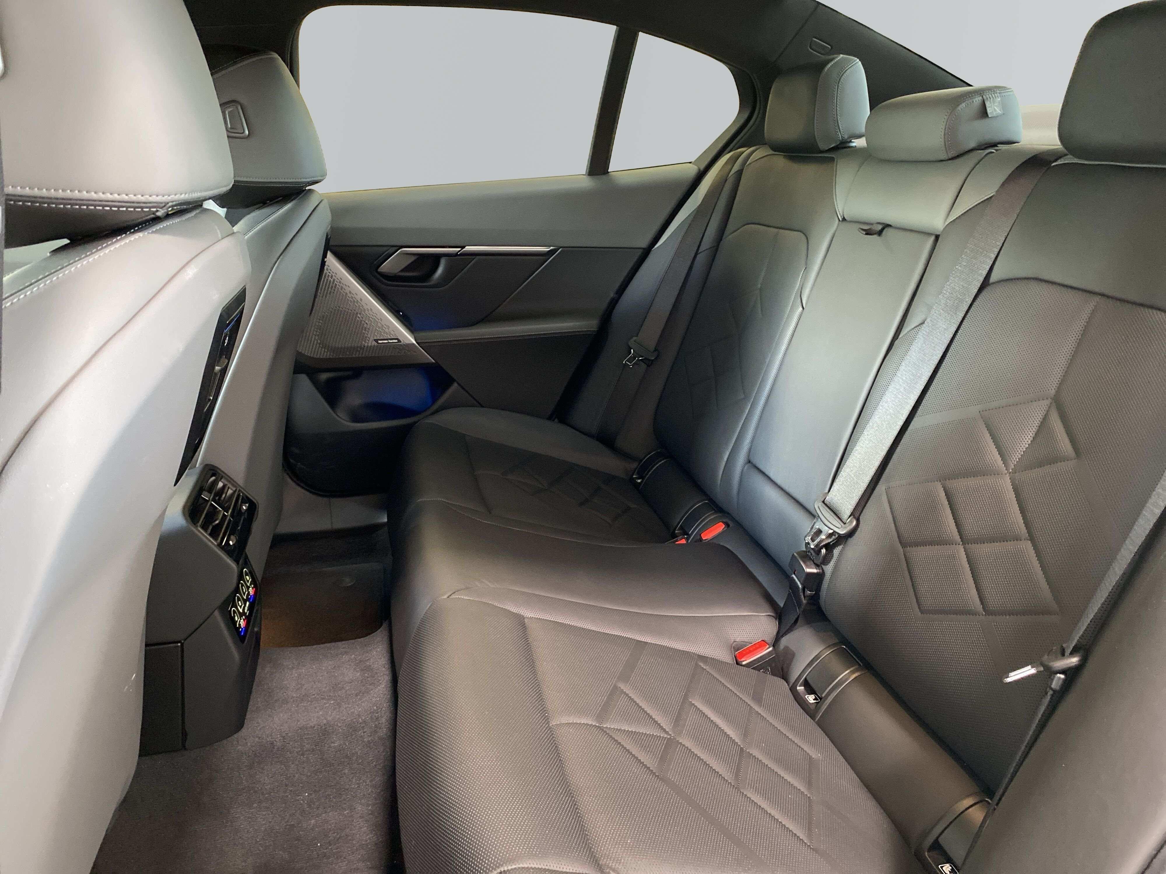 BMW i5 – Bild 21