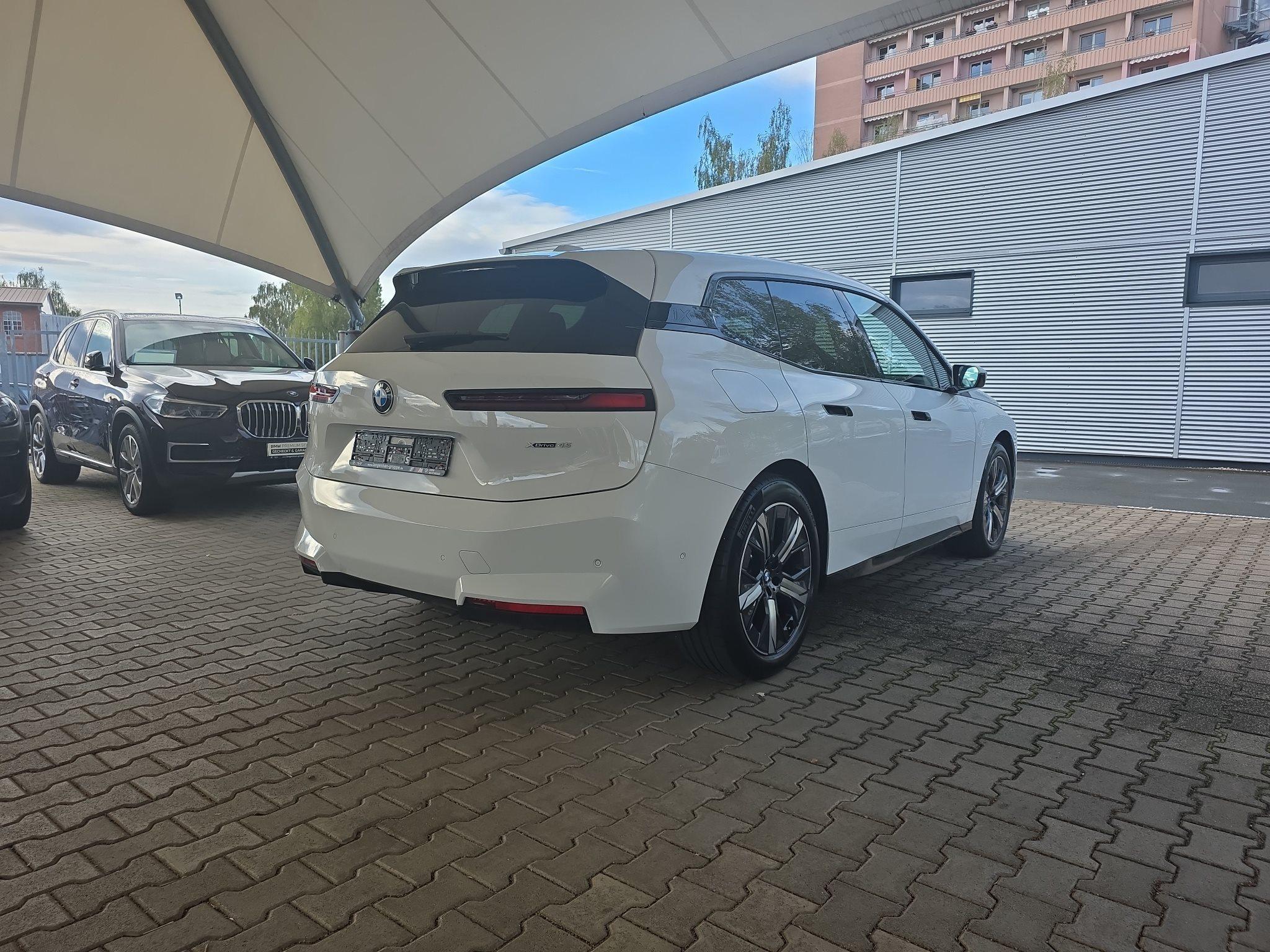 BMW iX – Bild 5