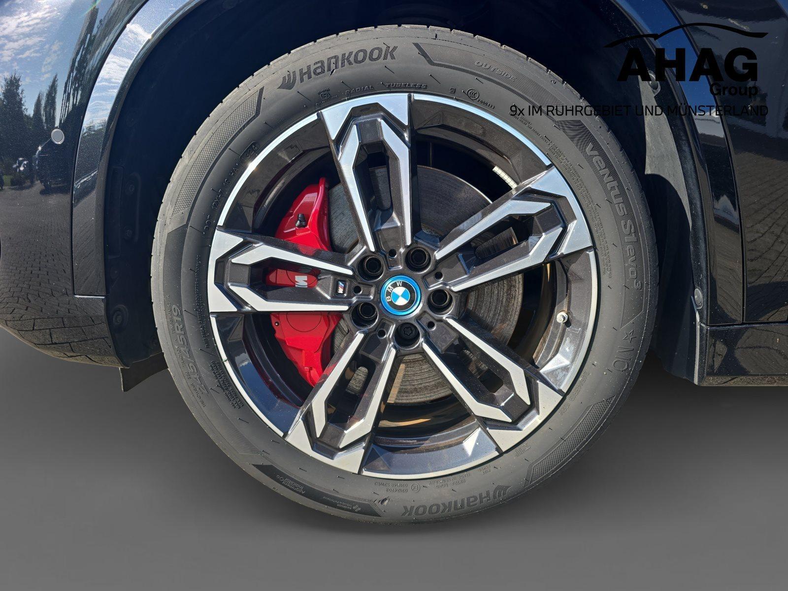 BMW iX1 – Bild 15