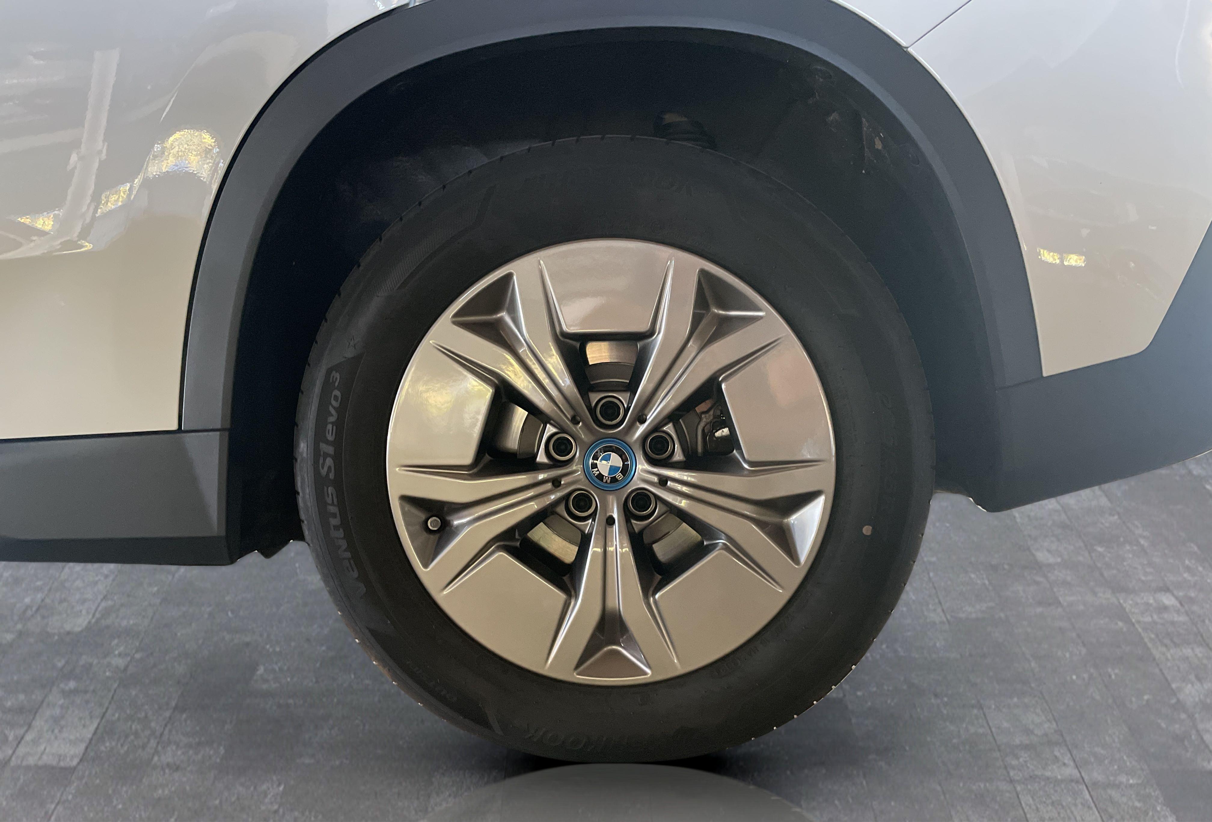 BMW iX1 – Bild 10