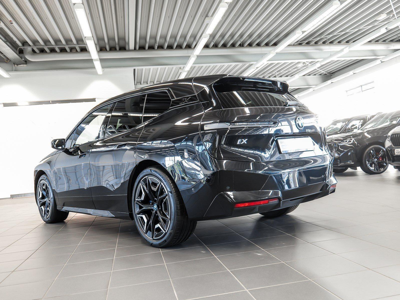 BMW iX – Bild 23