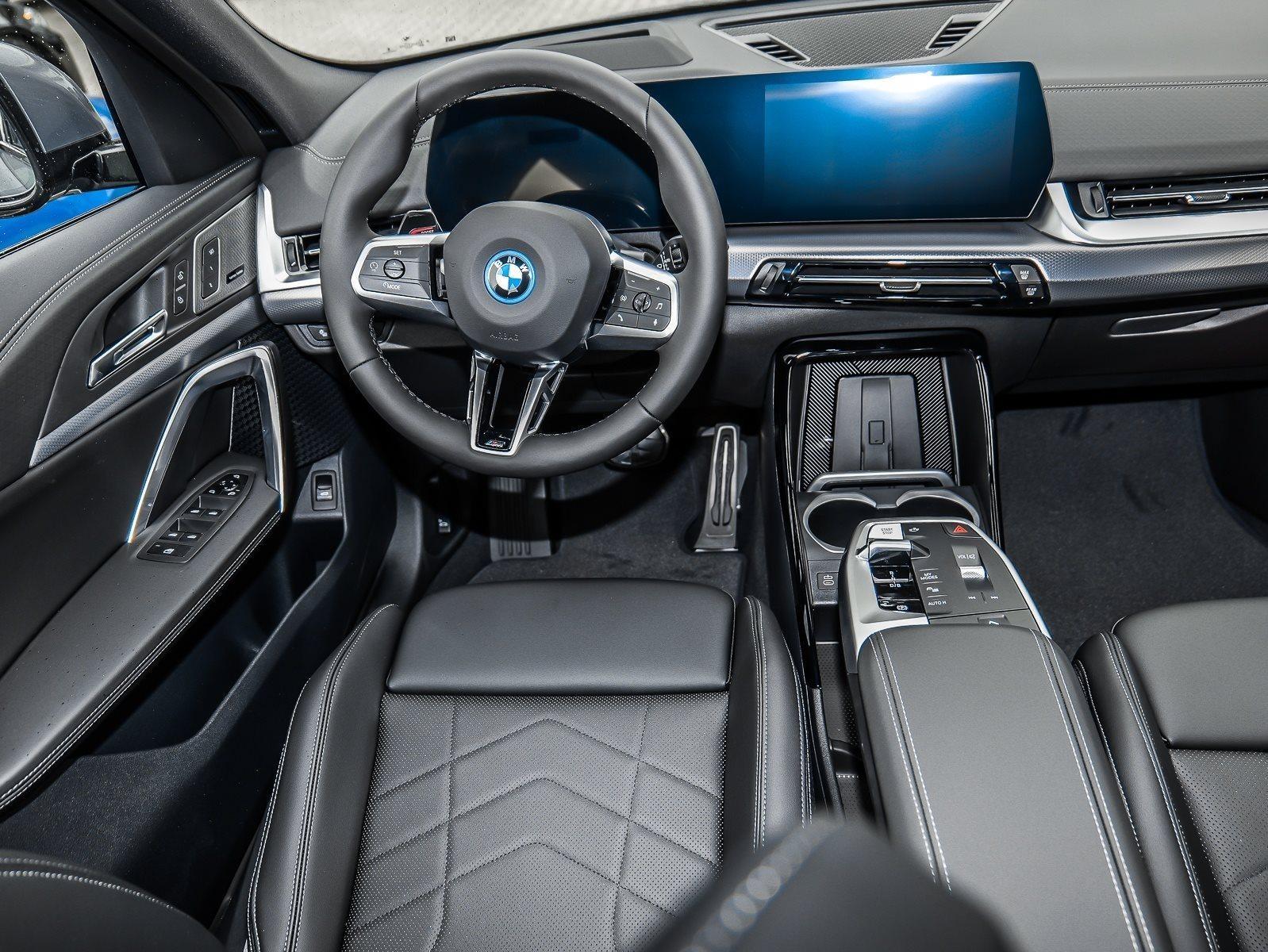 BMW iX2 – Bild 8
