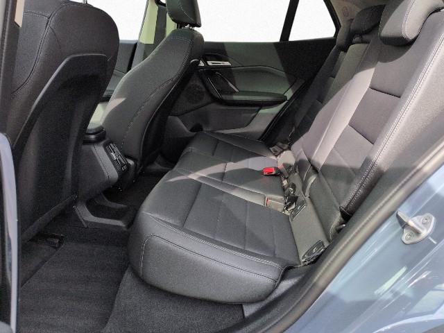 BMW iX2 – Bild 14