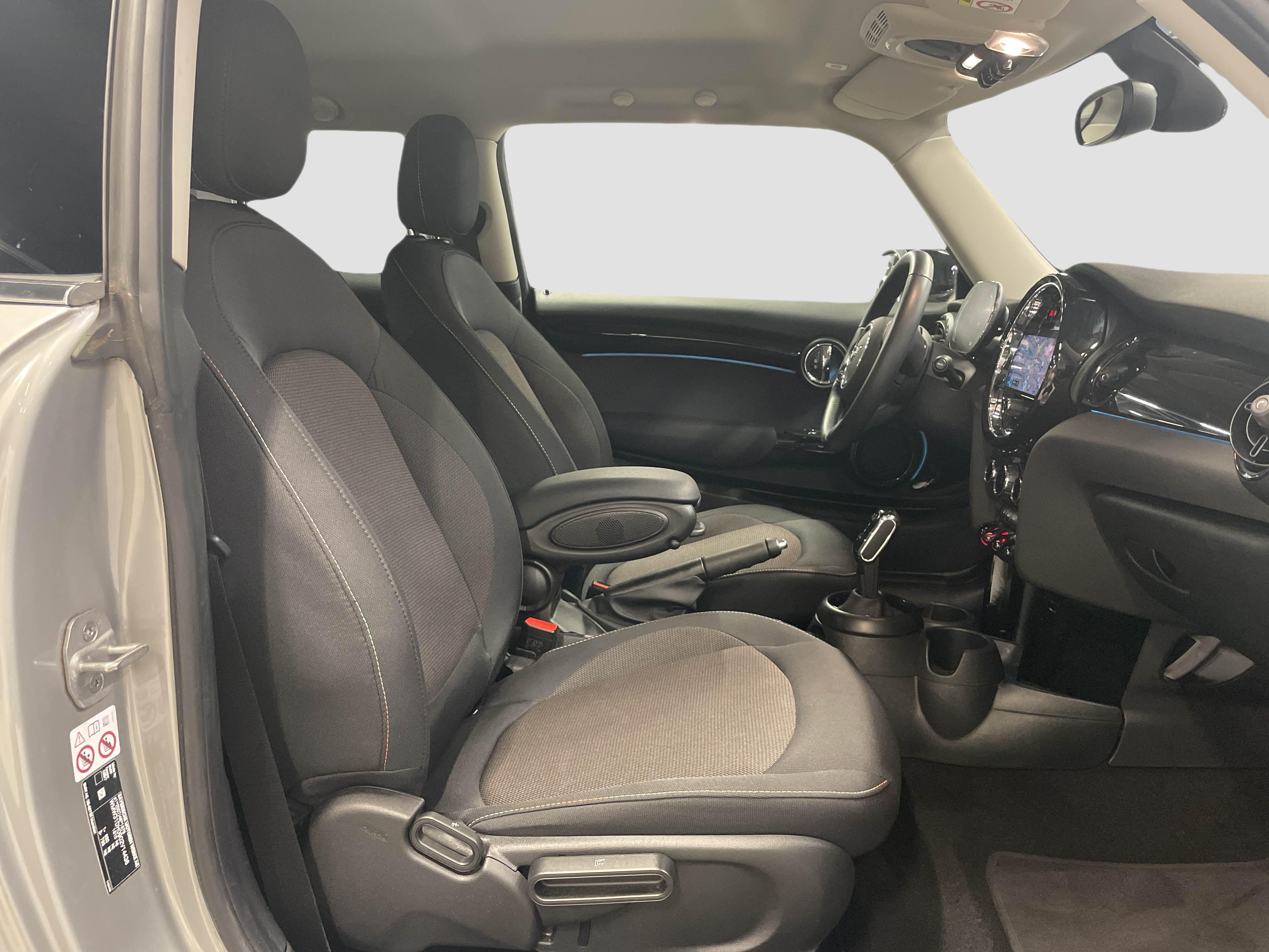 MINI Cooper 3-Türer – Bild 8