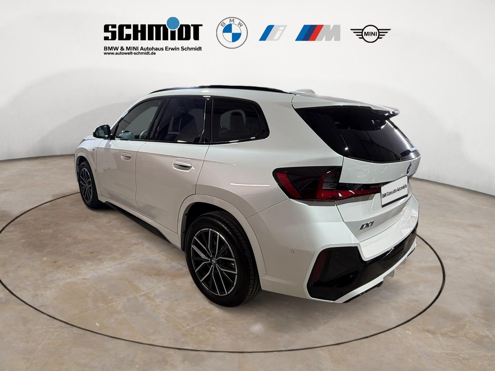 BMW iX1 – Bild 7