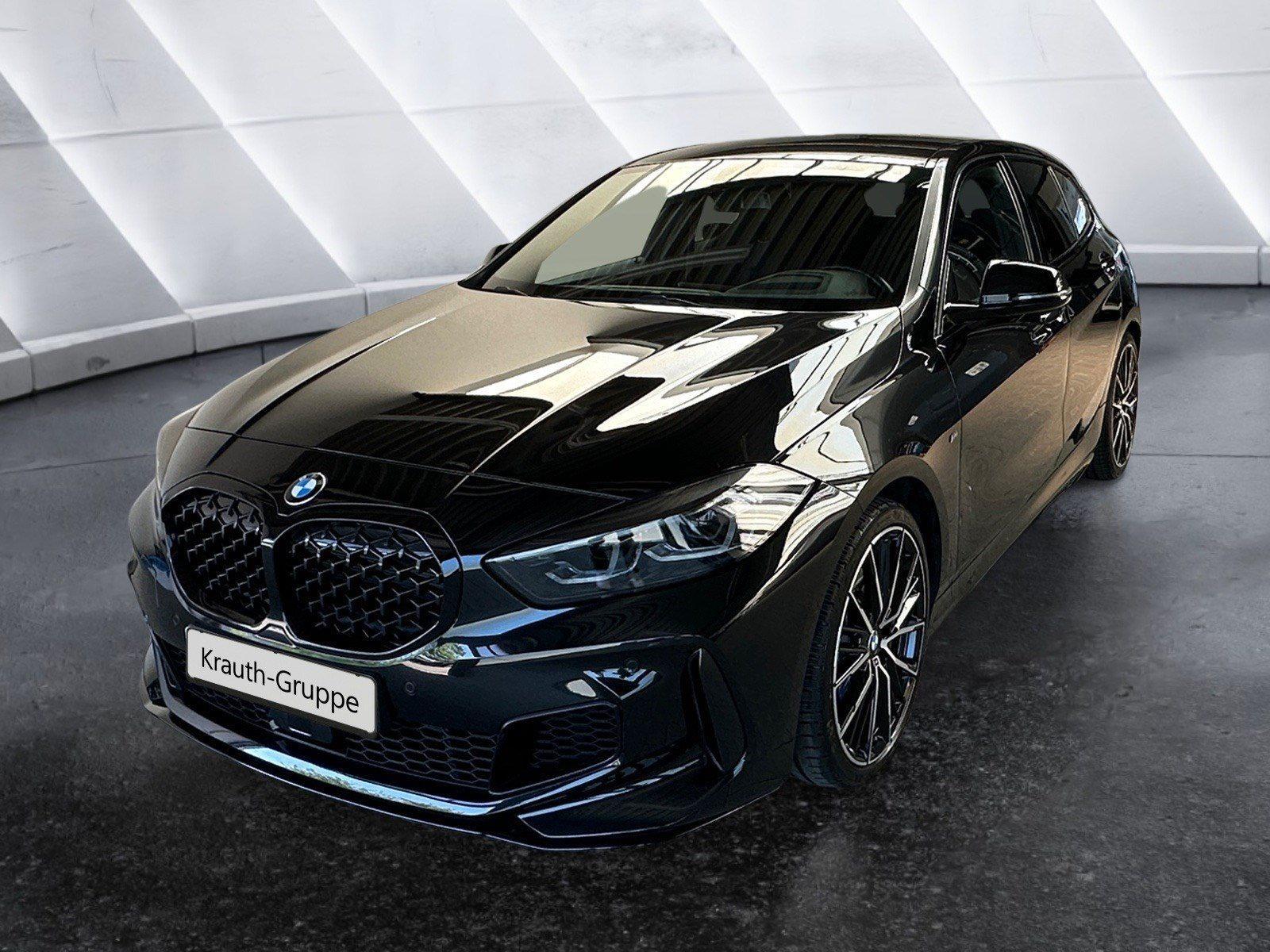 BMW M135i 2022