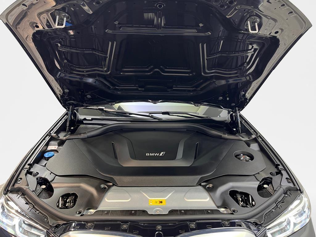 BMW iX3 – Bild 15