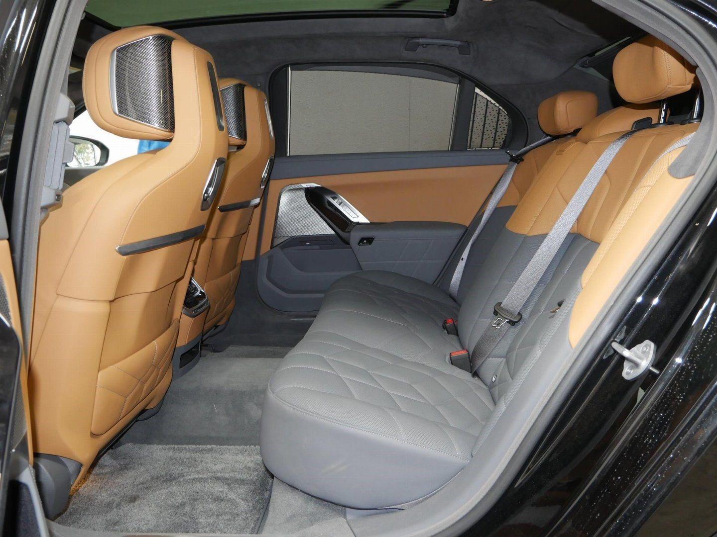 BMW 7er – Bild 17