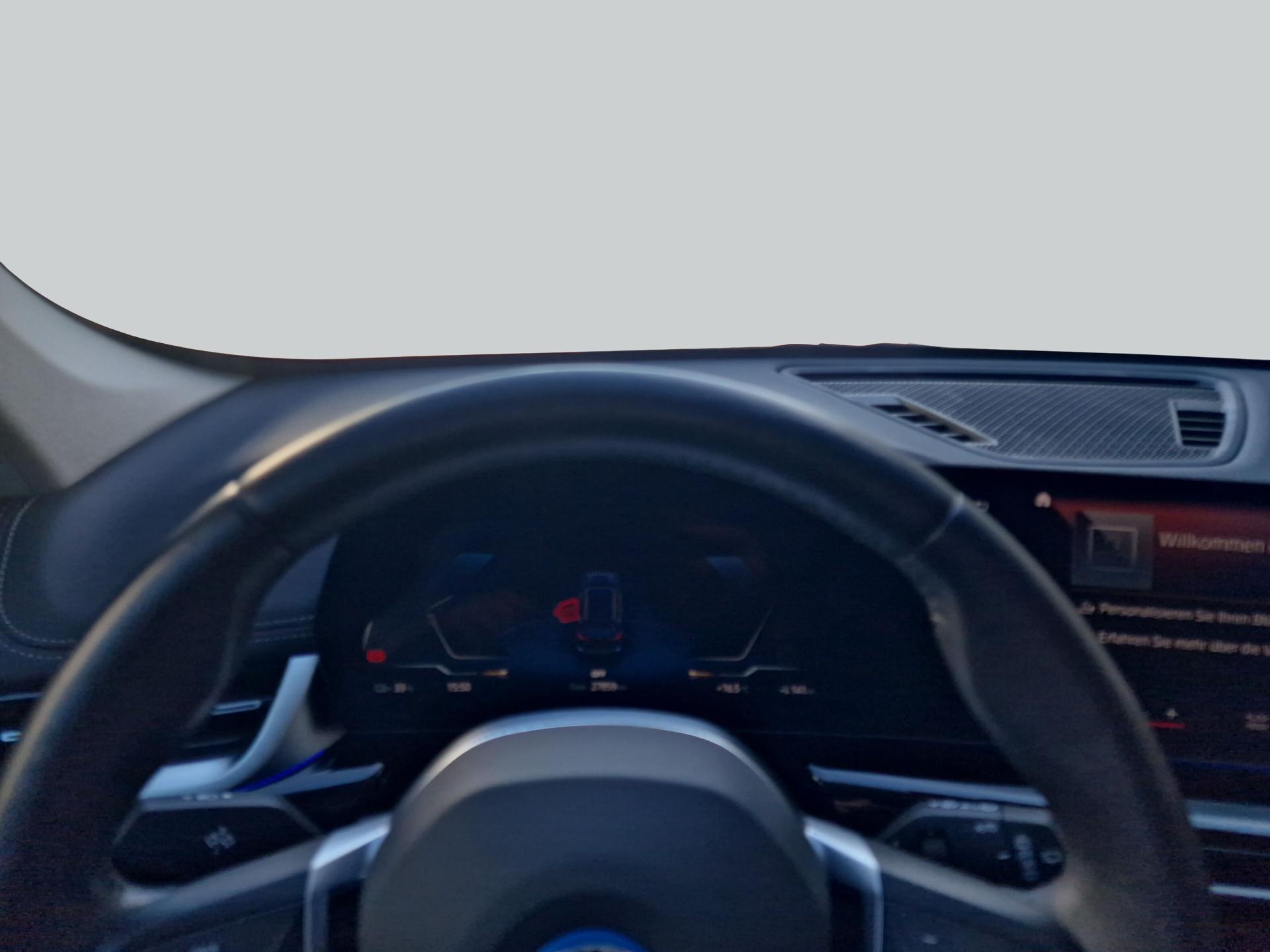 BMW iX1 – Bild 6