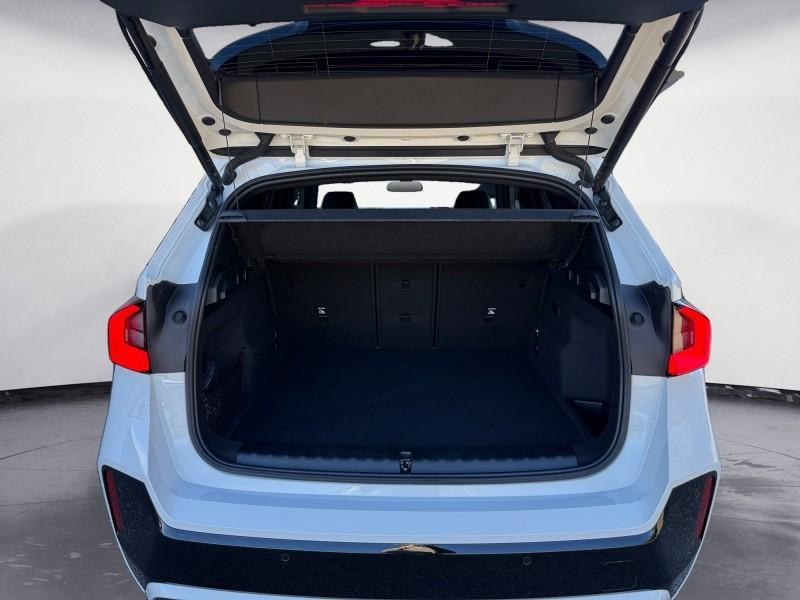 BMW iX1 – Bild 23