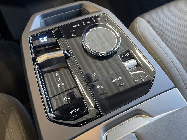 BMW iX – Bild 8