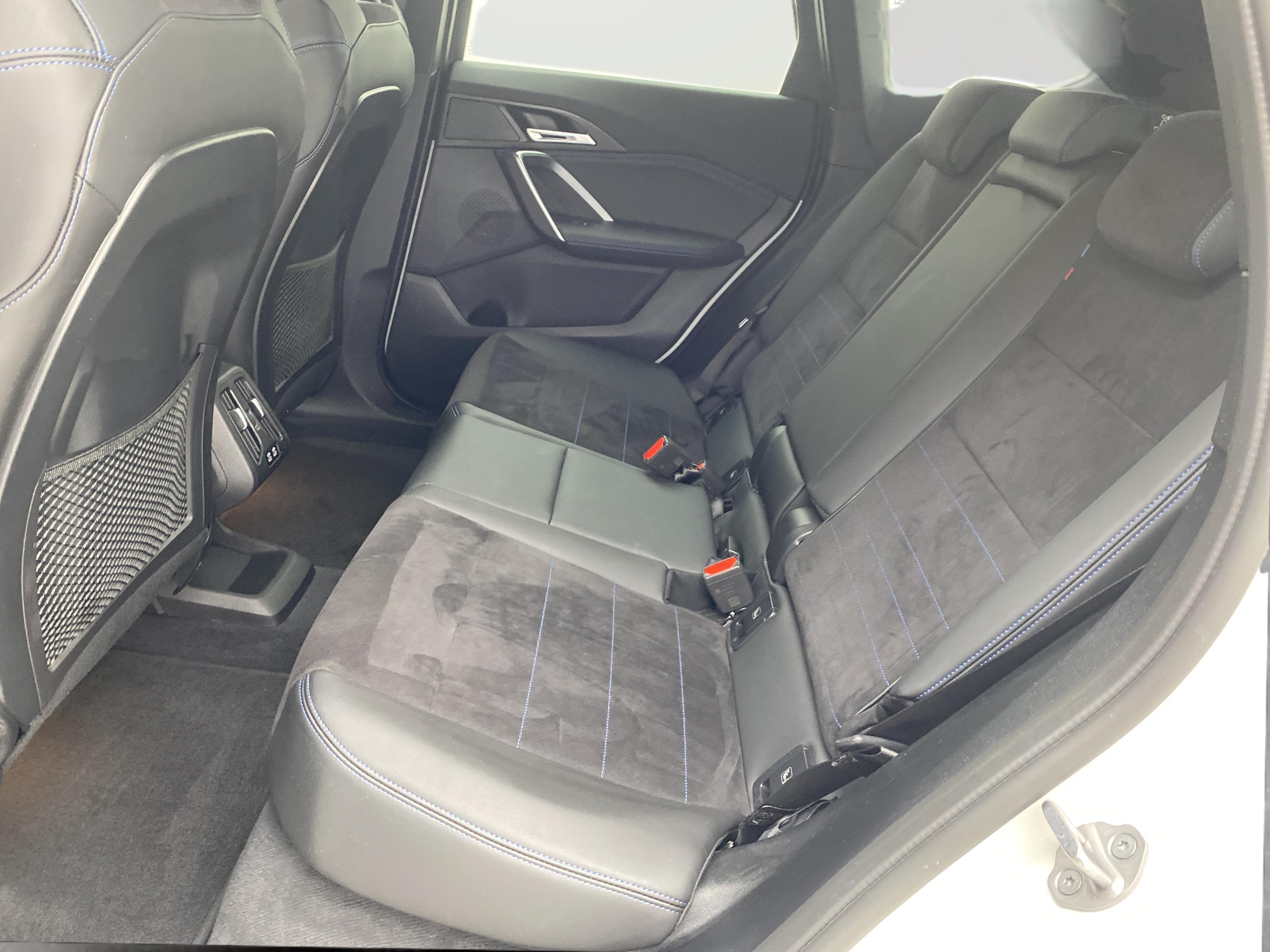BMW iX1 – Bild 9