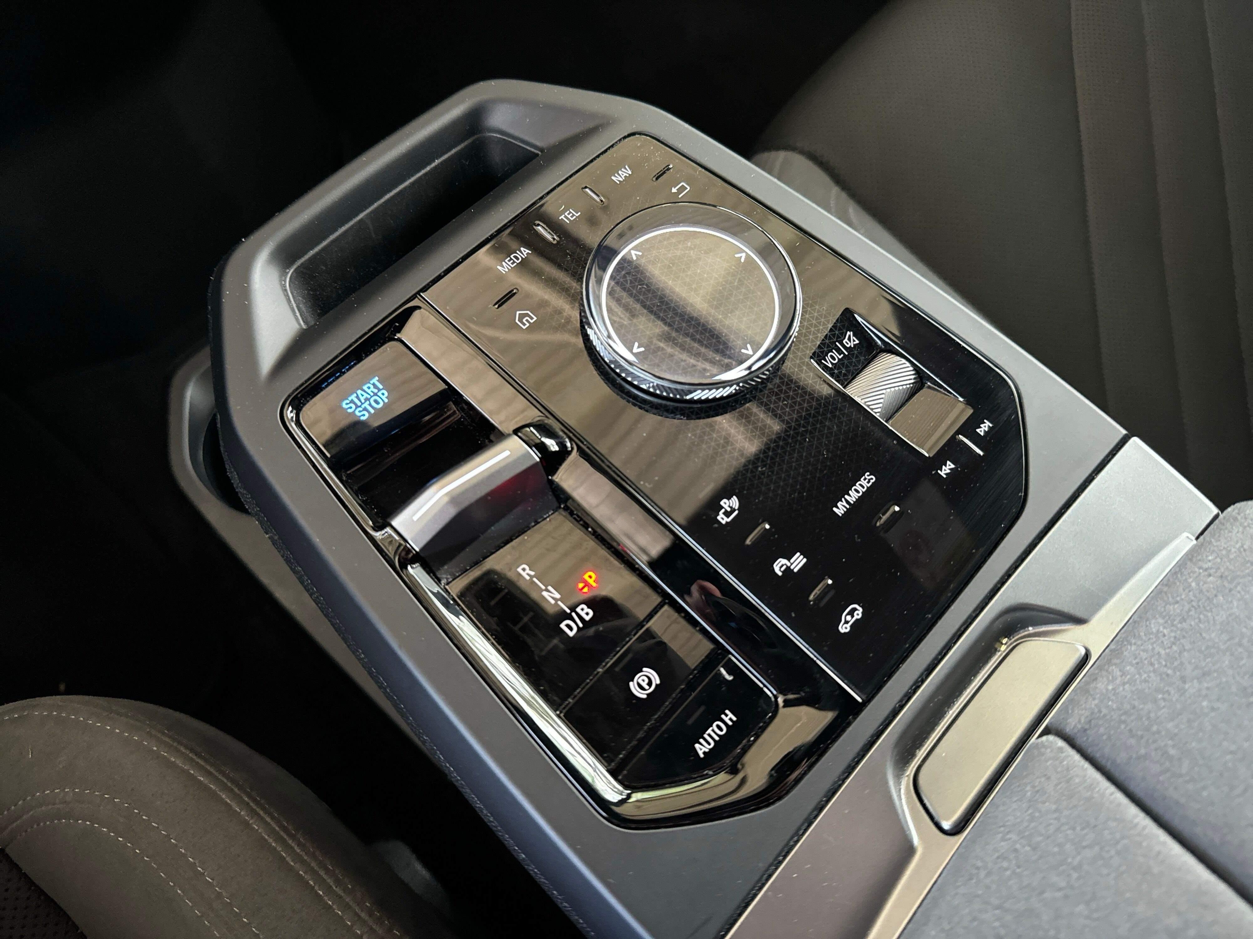 BMW iX – Bild 8