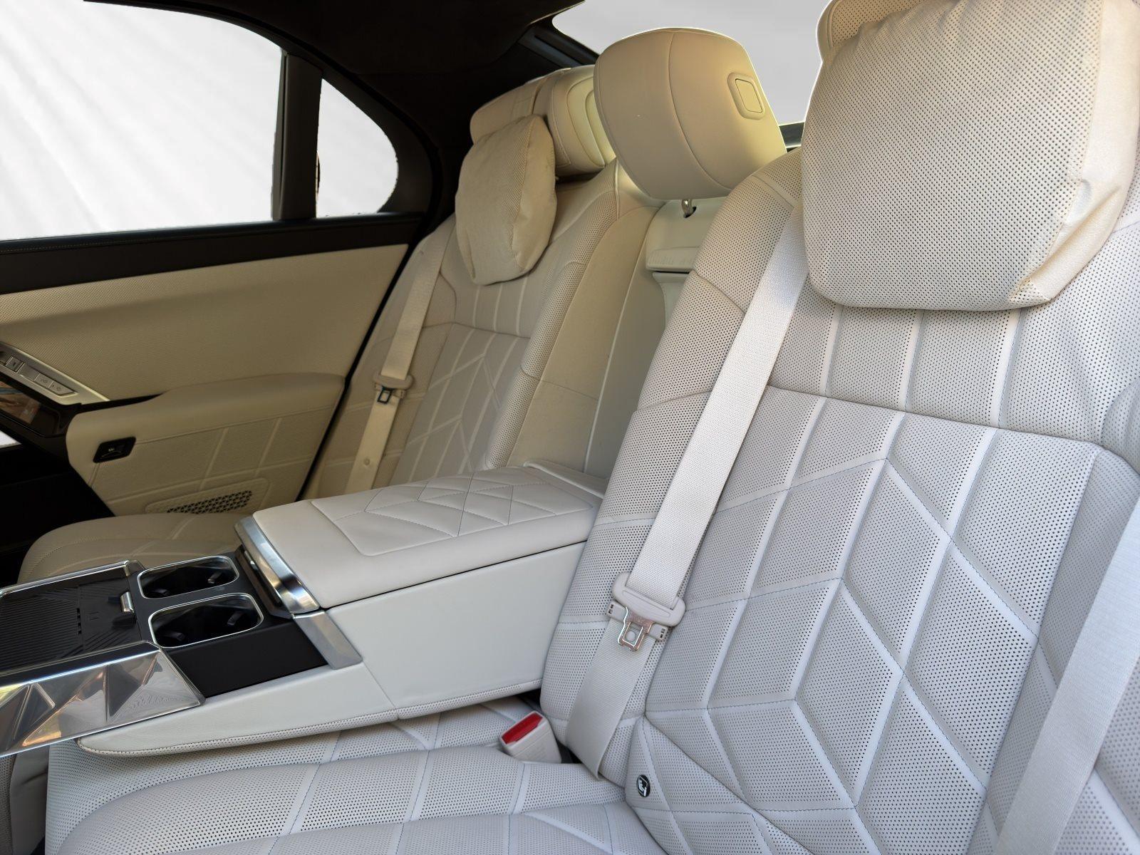 BMW 7er – Bild 24