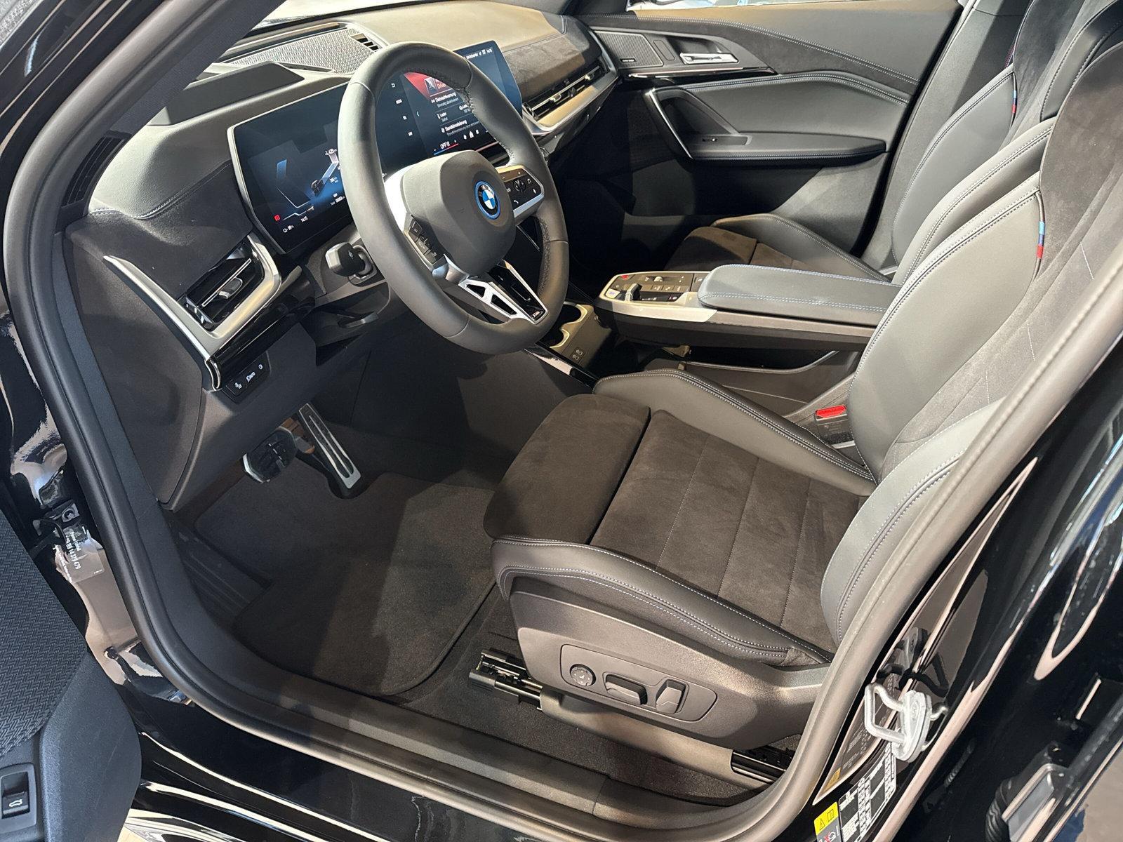 BMW iX2 – Bild 2