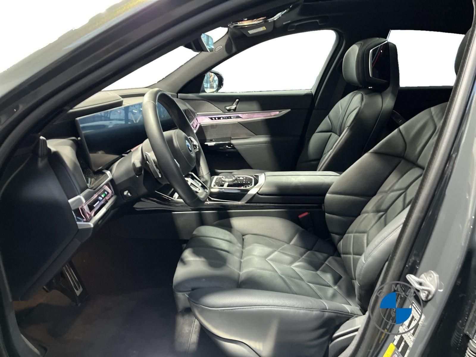 BMW i7 – Bild 17