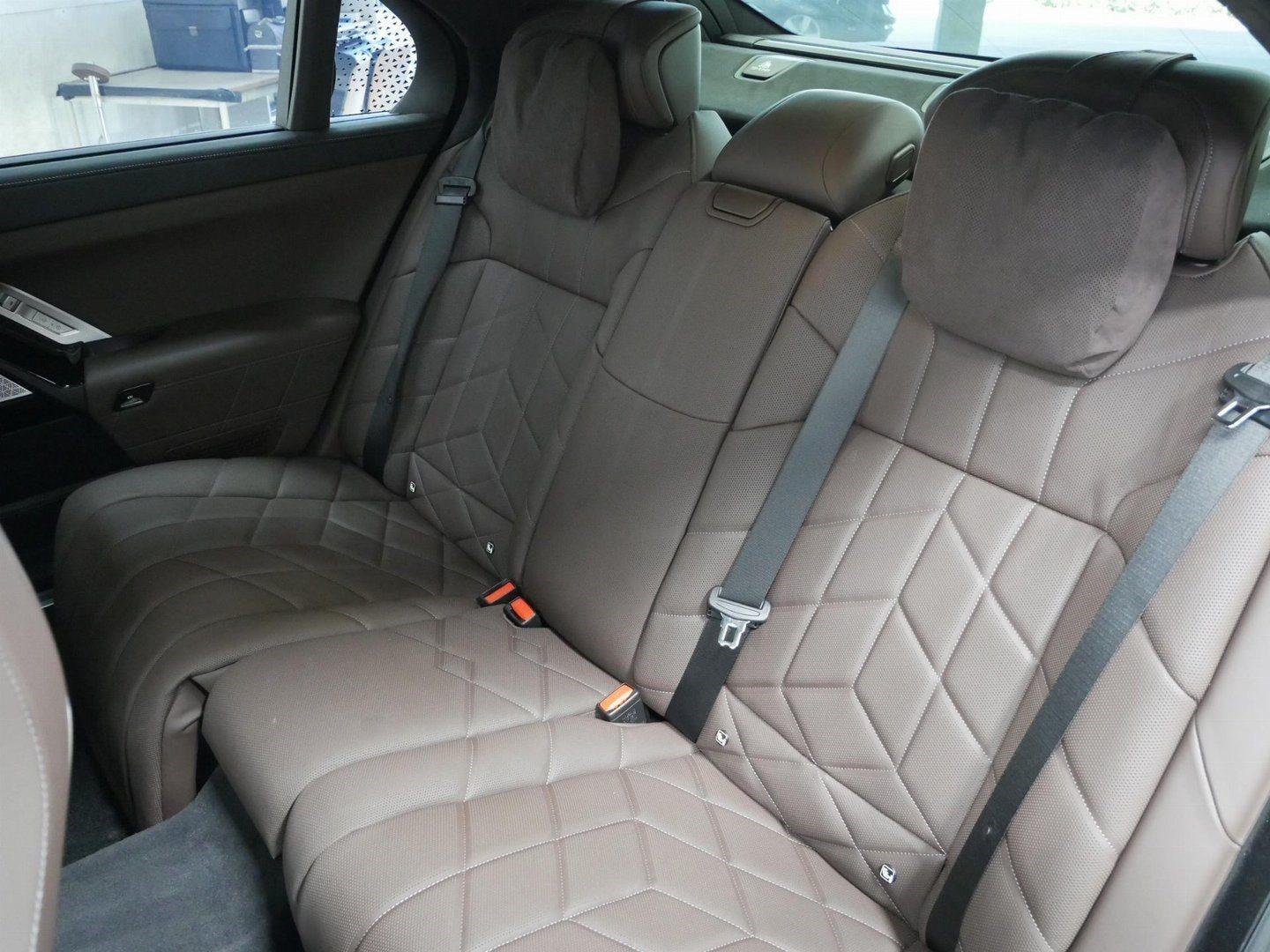 BMW i7 – Bild 8