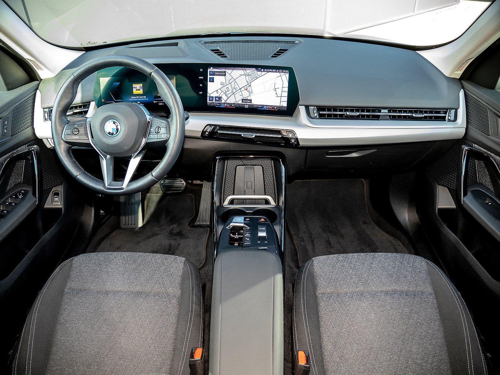 BMW iX1 – Bild 15