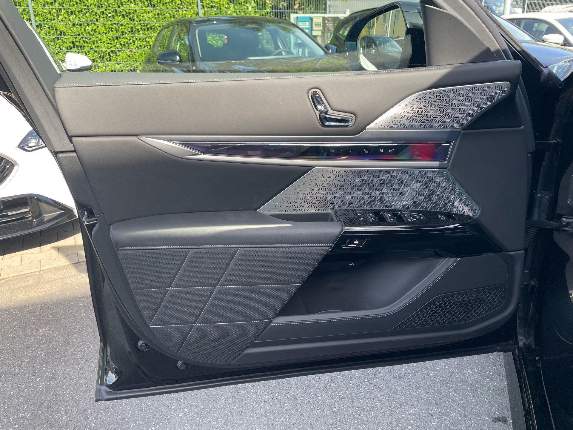 BMW i7 – Bild 15