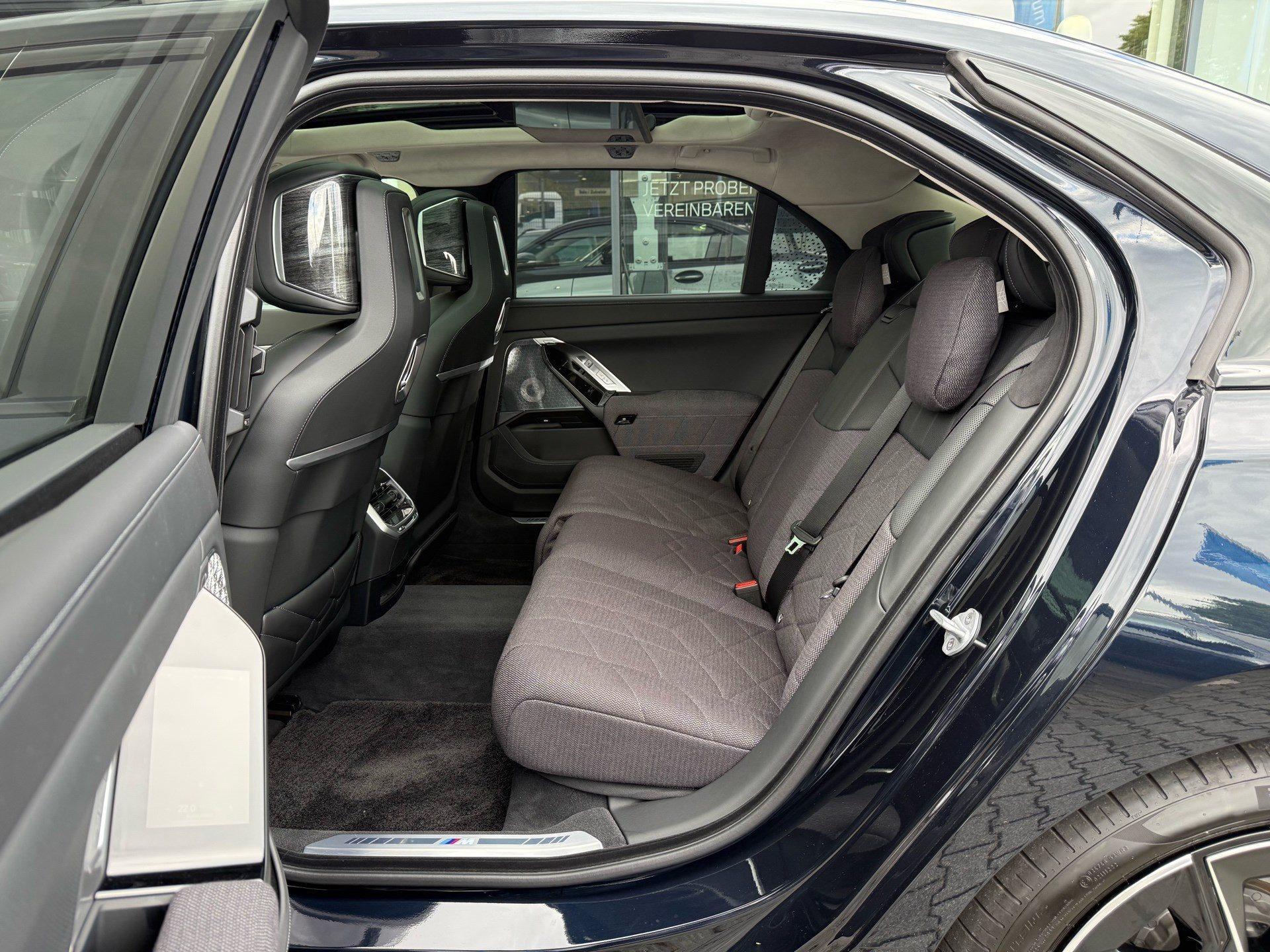 BMW i7 – Bild 18
