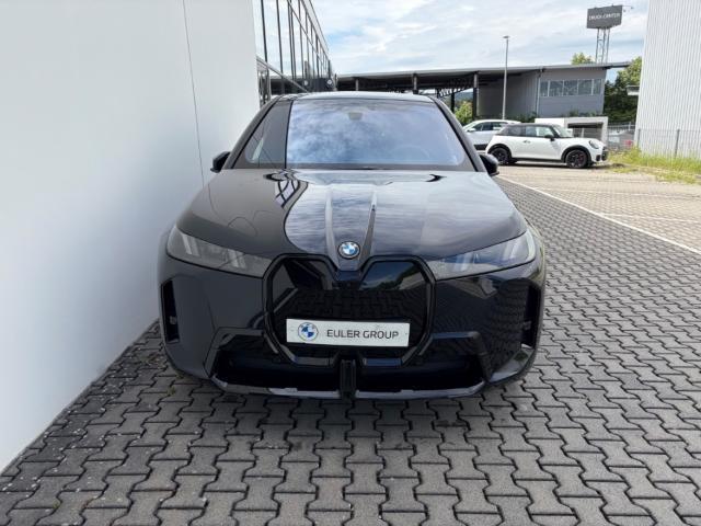 BMW iX – Bild 6