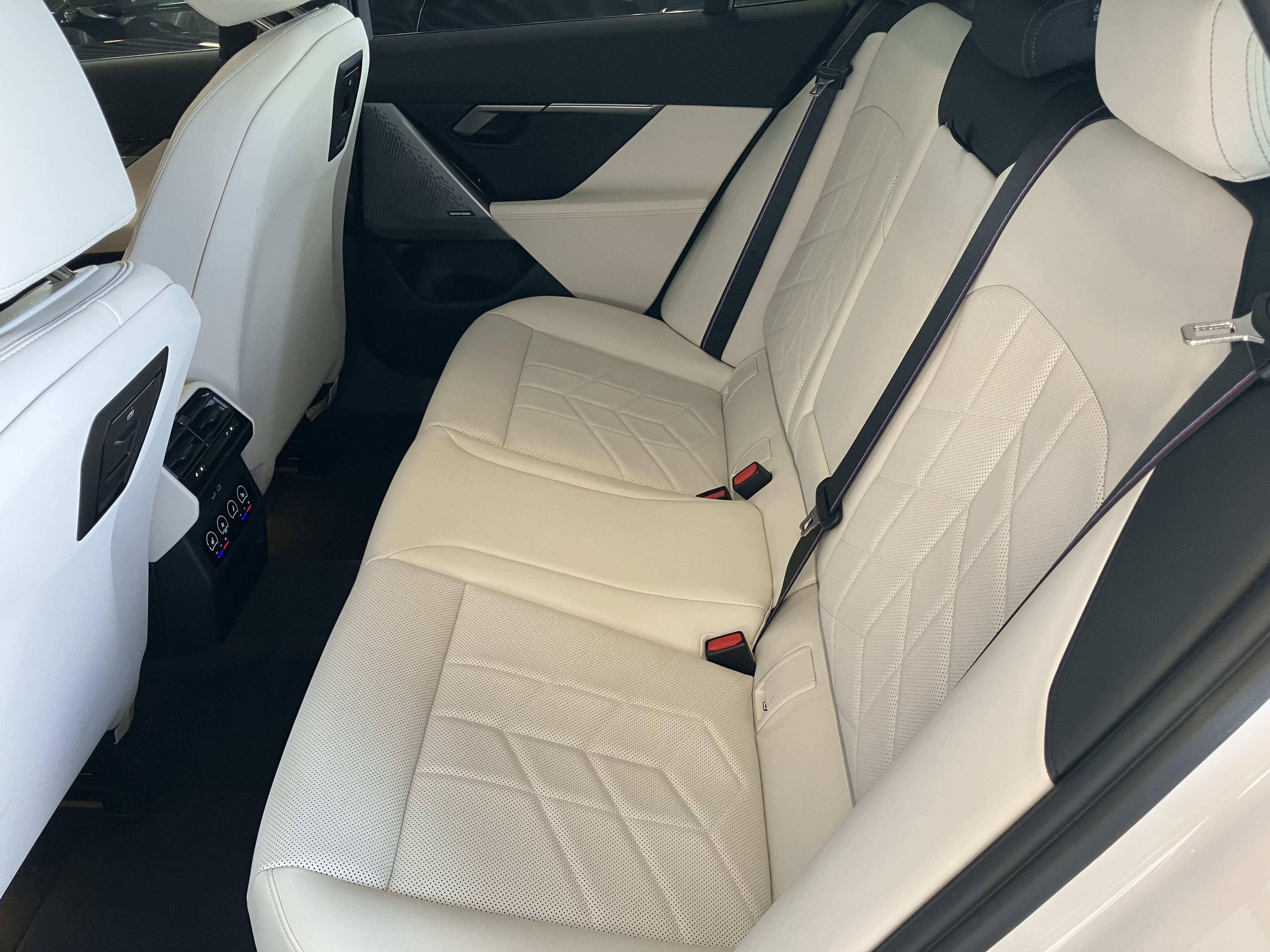 BMW 5er Touring – Bild 7