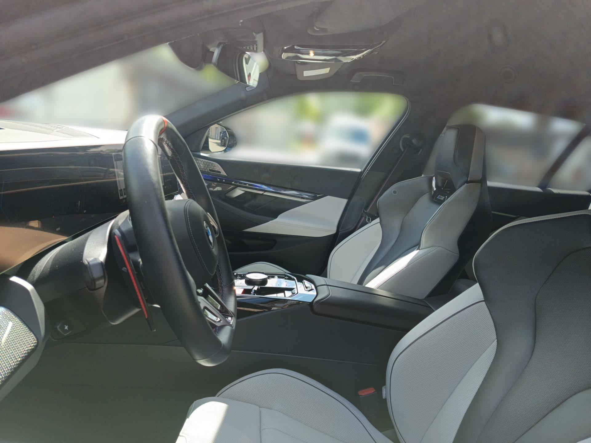 BMW M5 Touring – Bild 23
