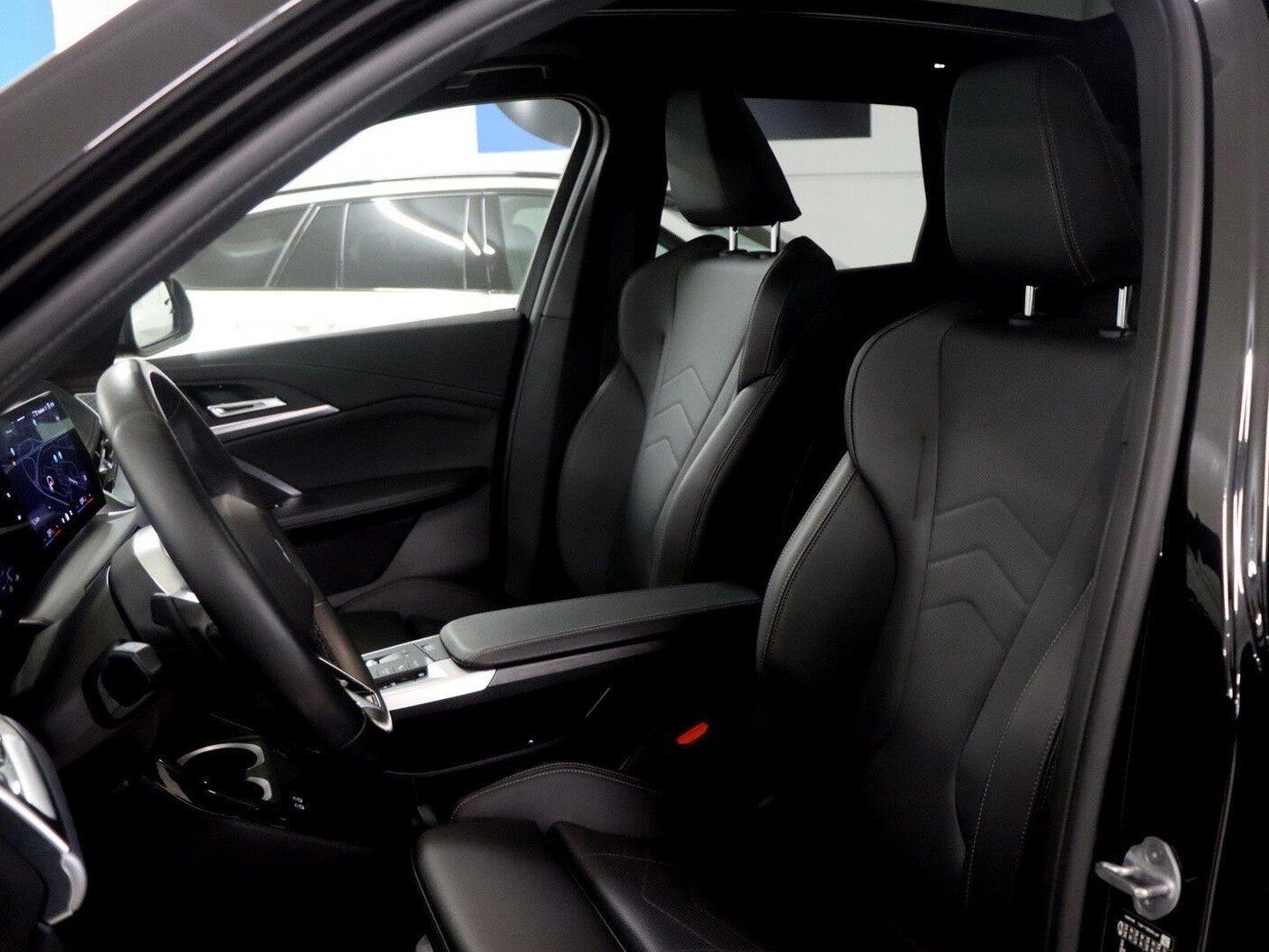 BMW iX1 – Bild 9