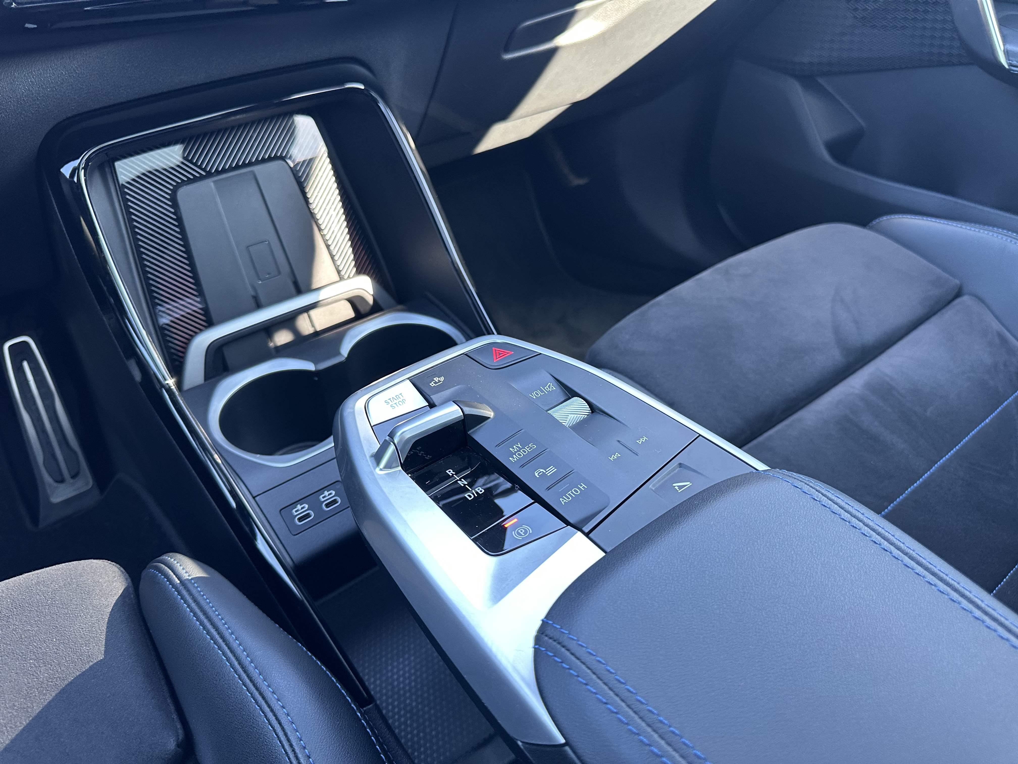 BMW iX1 – Bild 17