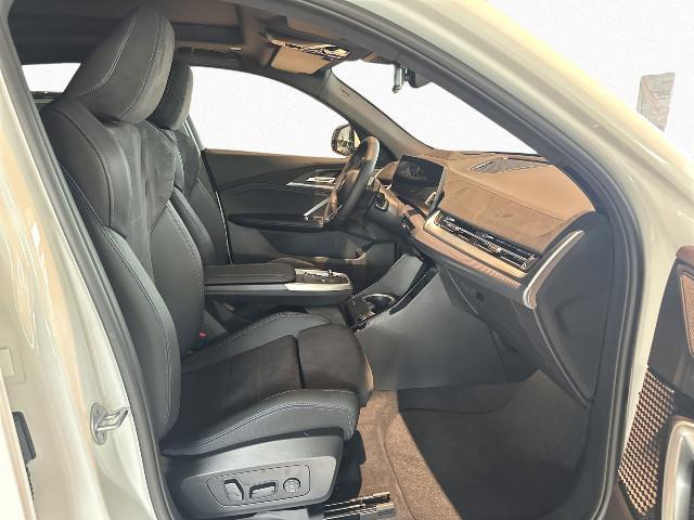 BMW iX2 – Bild 9