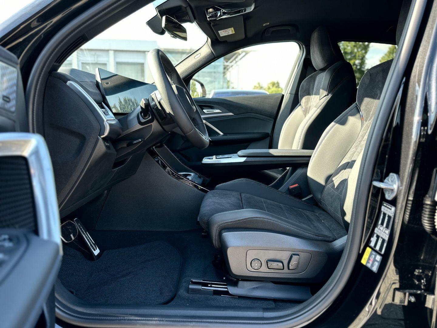 BMW iX2 – Bild 9