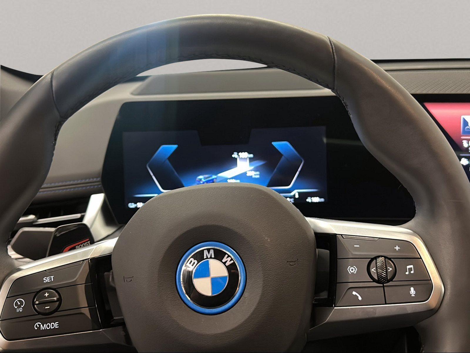 BMW iX1 – Bild 21