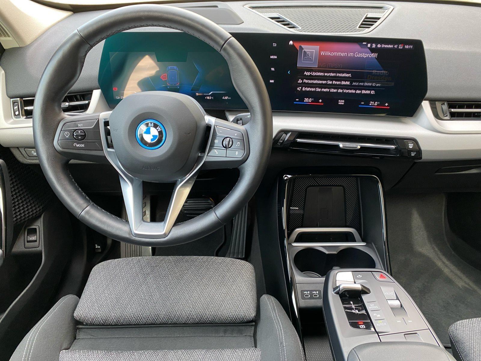BMW iX1 – Bild 17