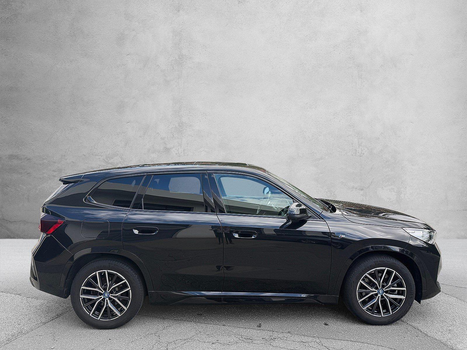 BMW iX1 – Bild 4