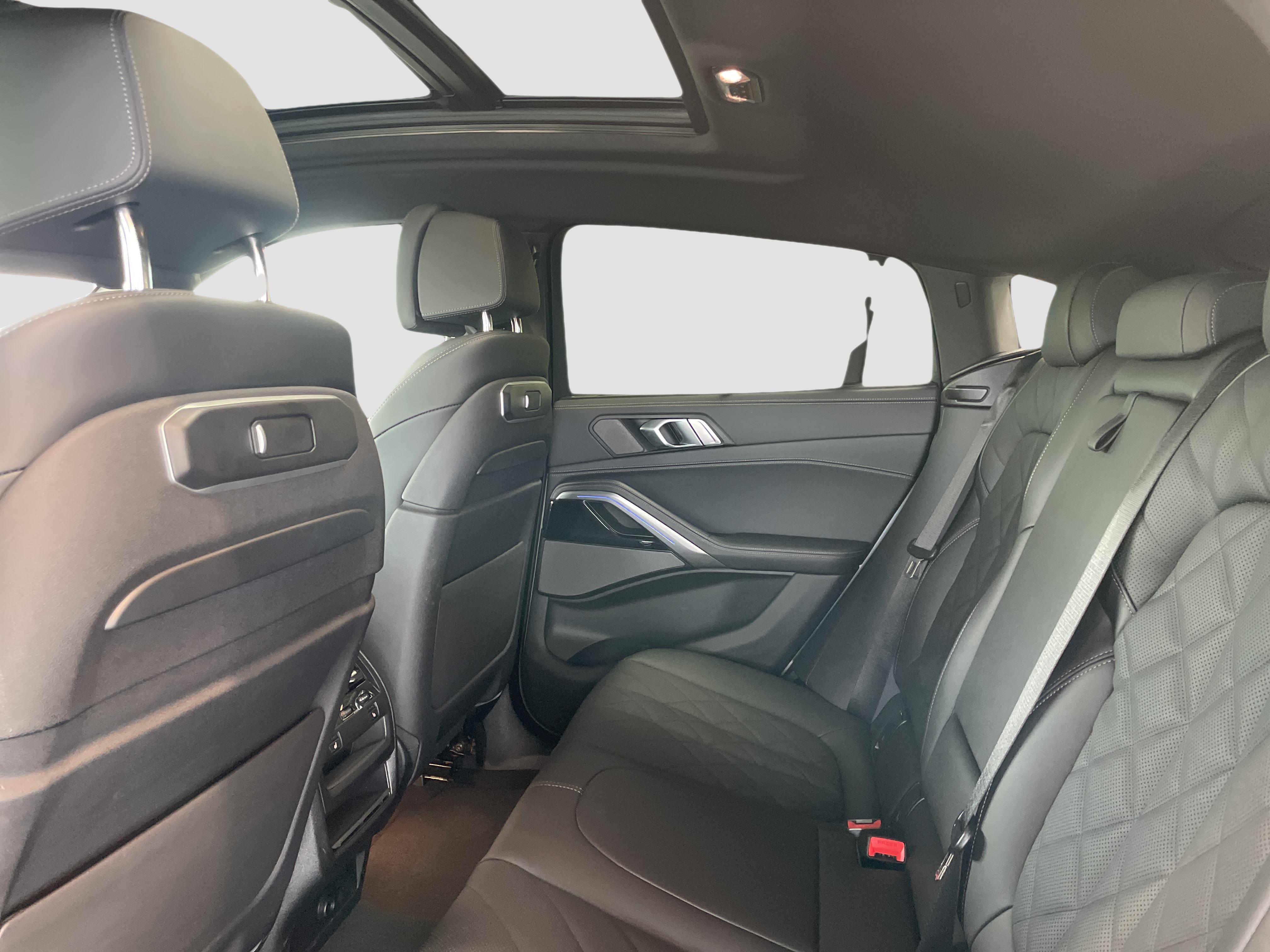 BMW X6 – Bild 15
