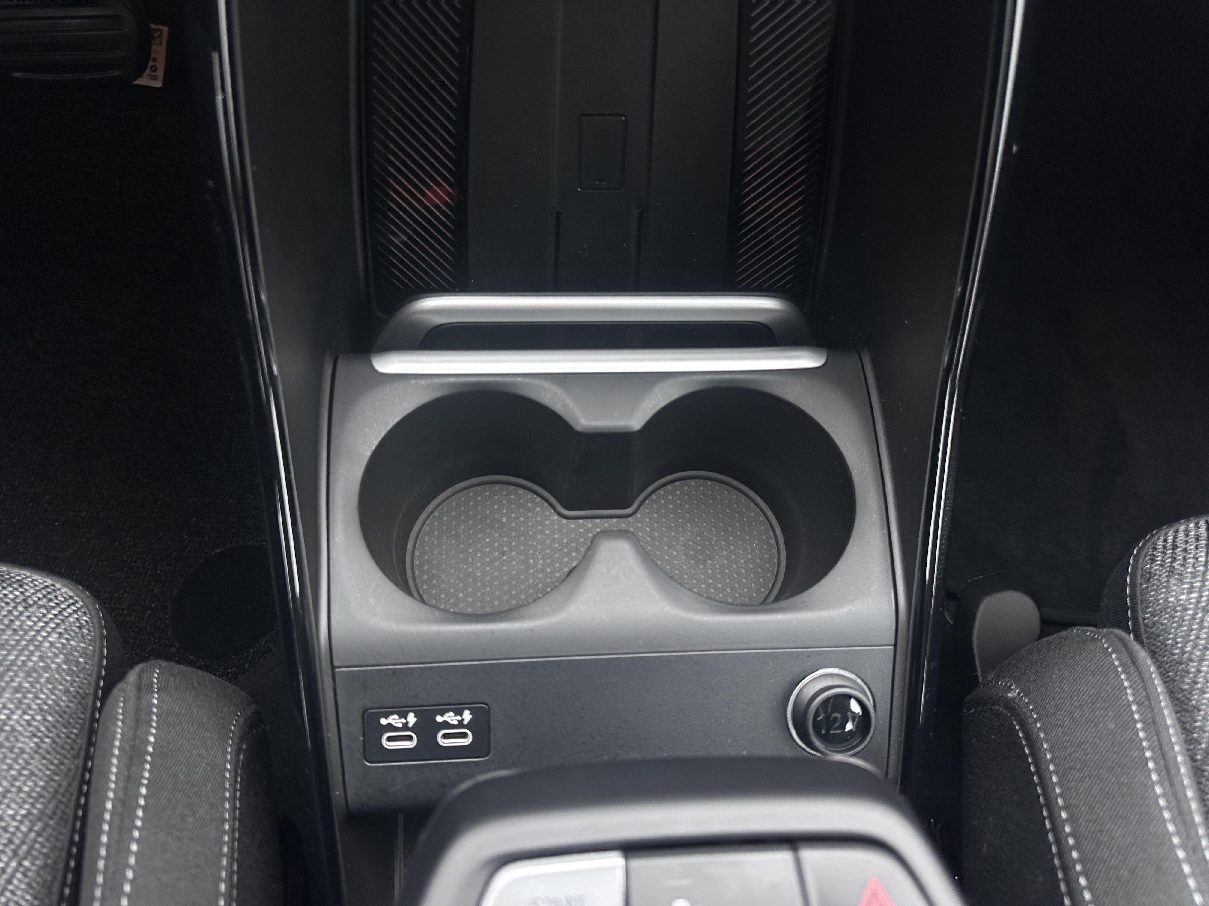 BMW iX1 – Bild 14