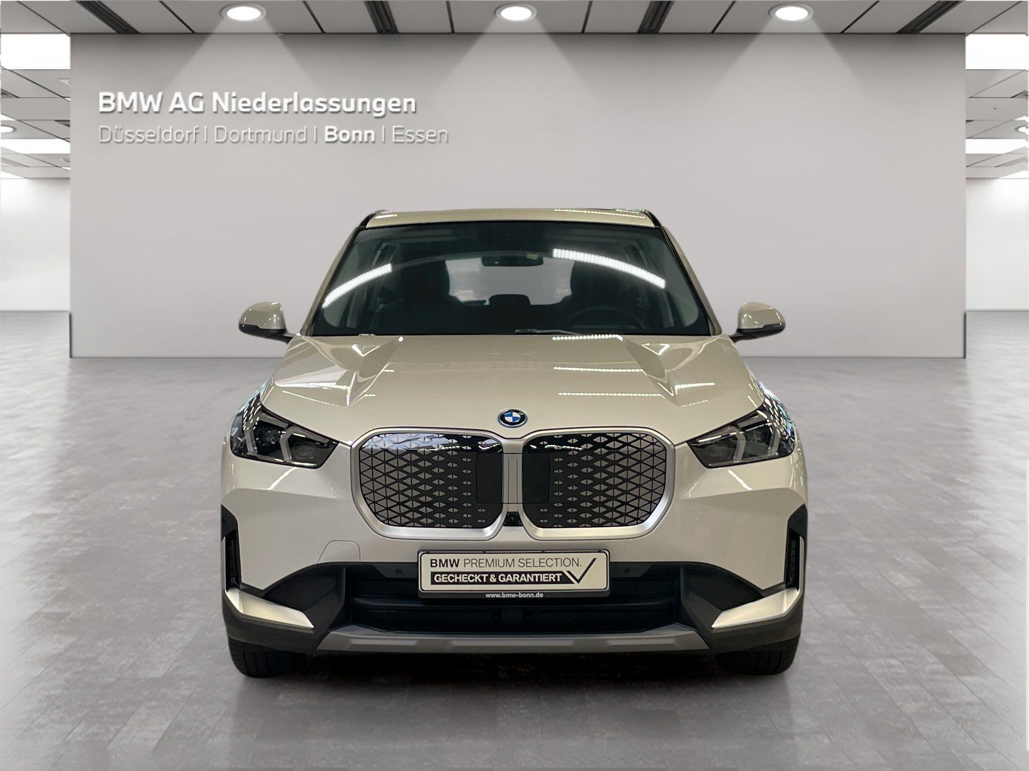 BMW iX1 – Bild 6