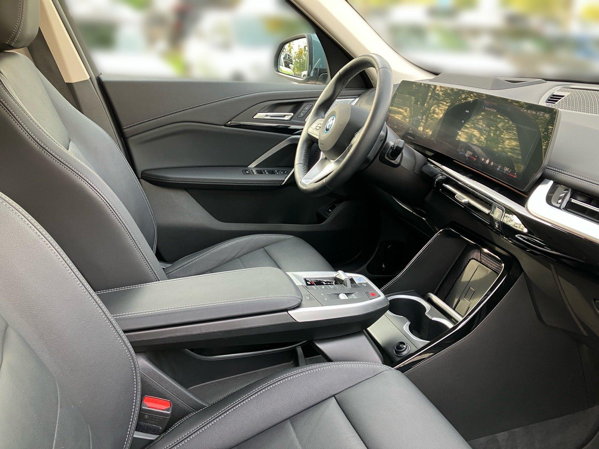 BMW iX1 – Bild 3