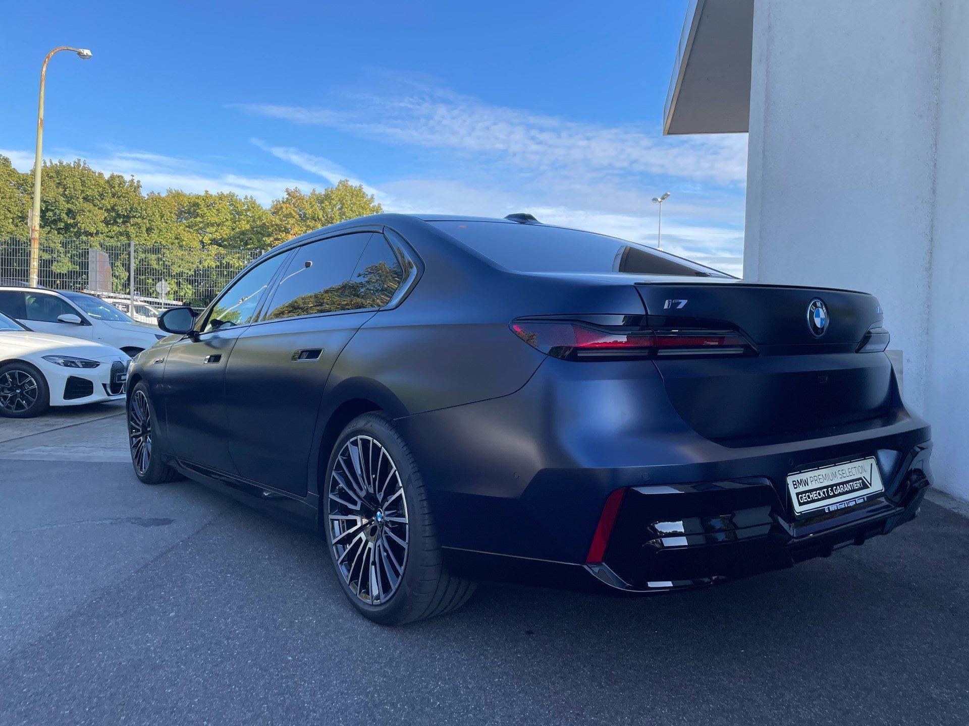 BMW i7 – Bild 2
