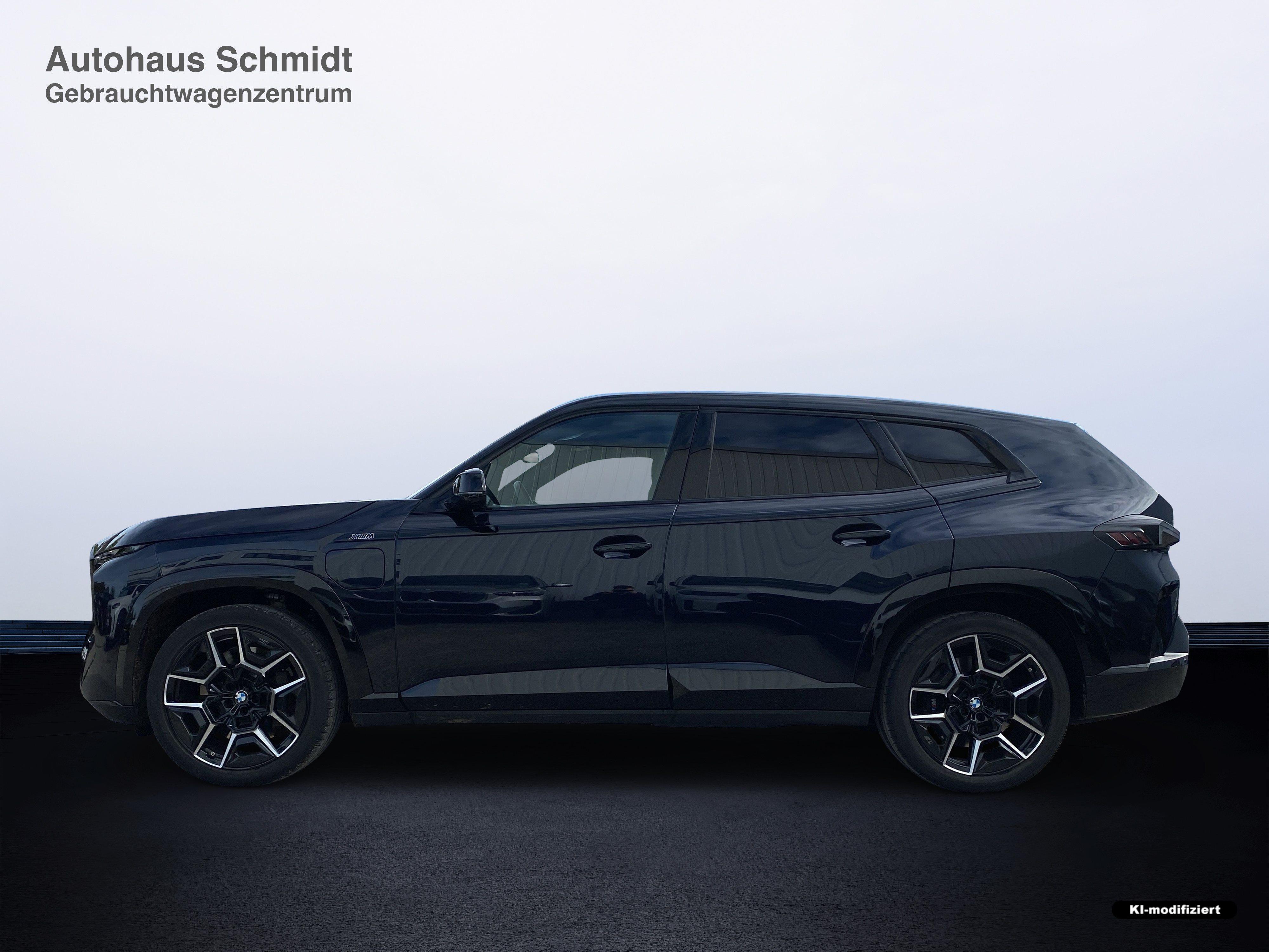 BMW XM – Bild 2